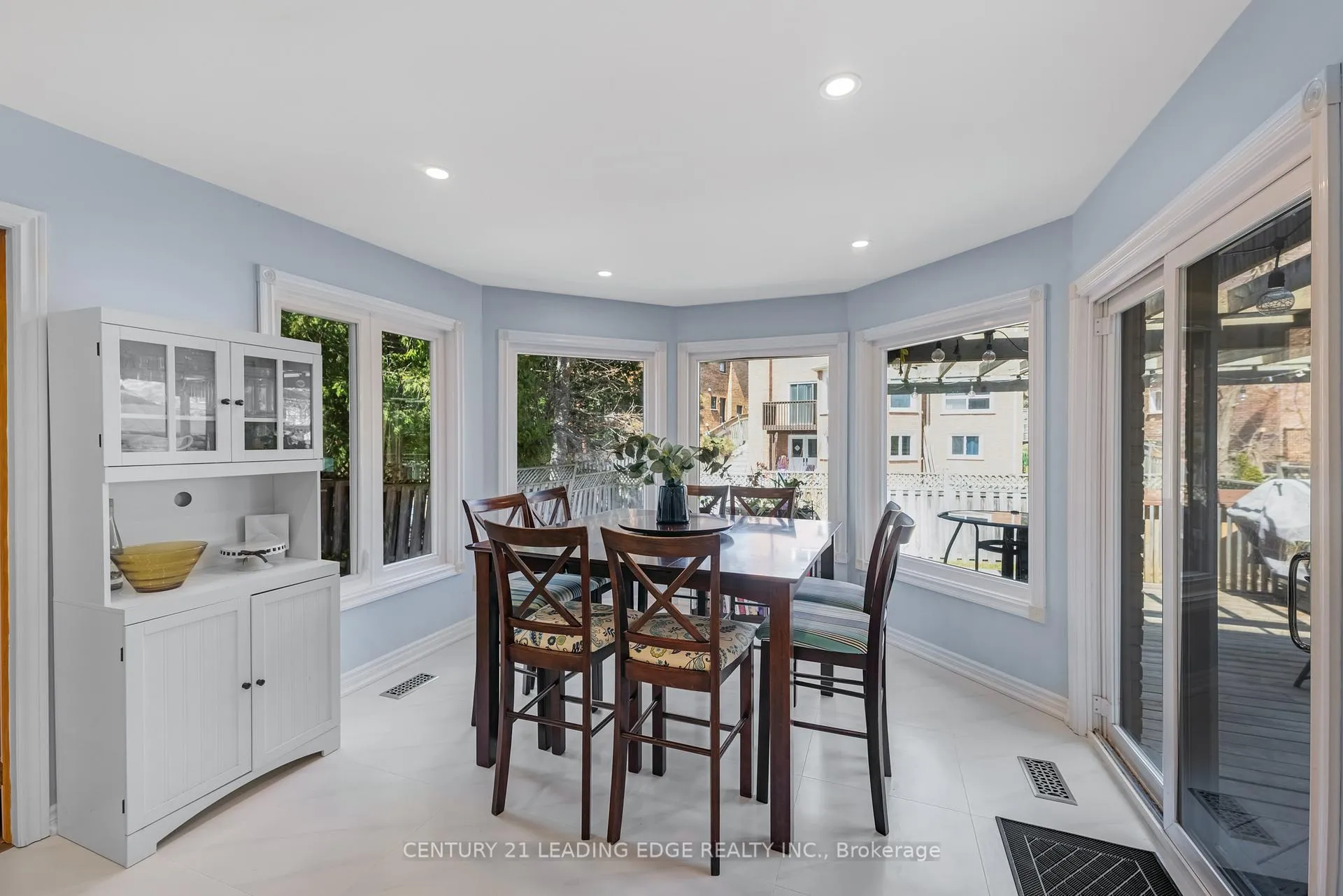 Photo 17 of 22 Havagal Crescent, Markham, Markville — HOMEH
