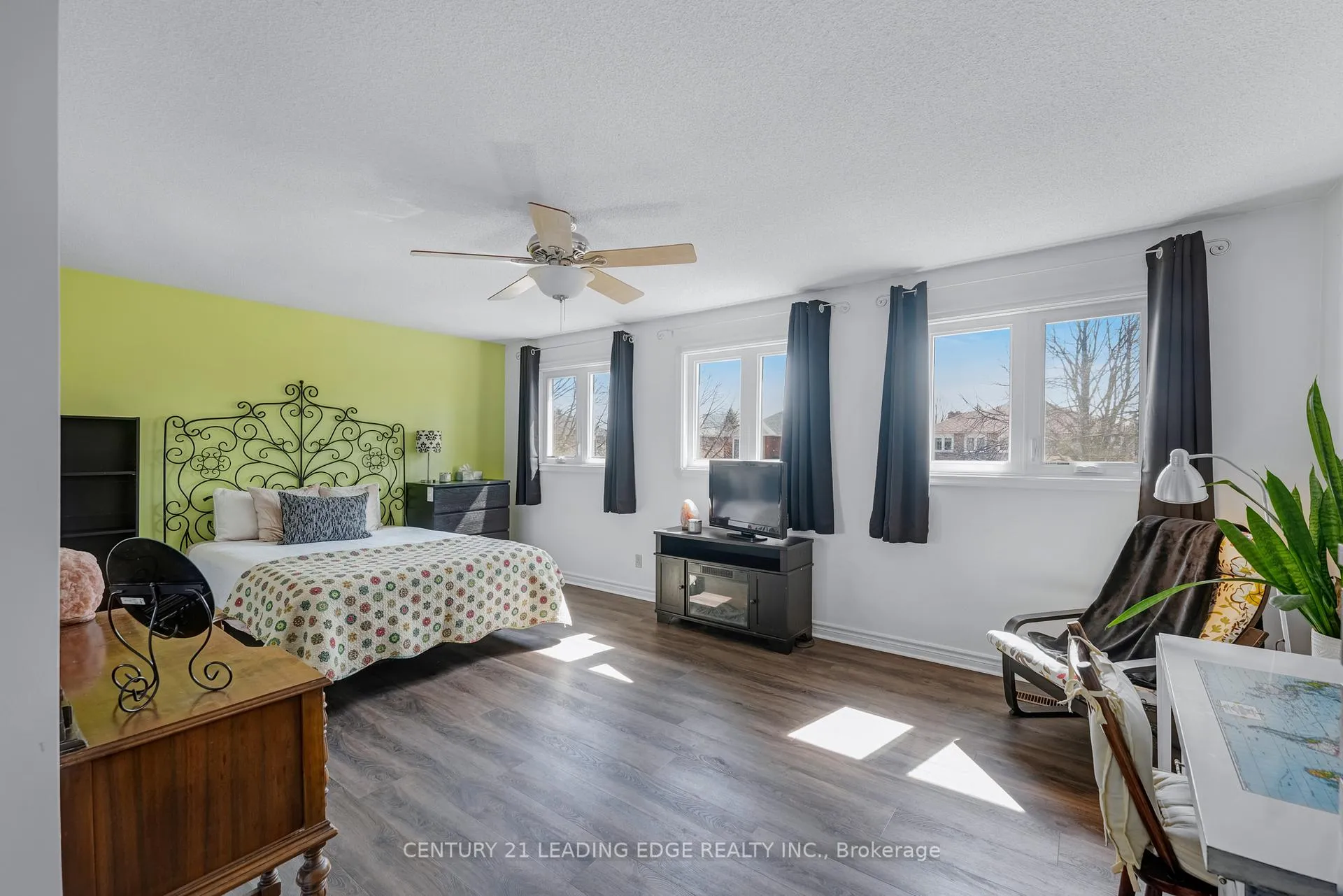 Photo 31 of 22 Havagal Crescent, Markham, Markville — HOMEH
