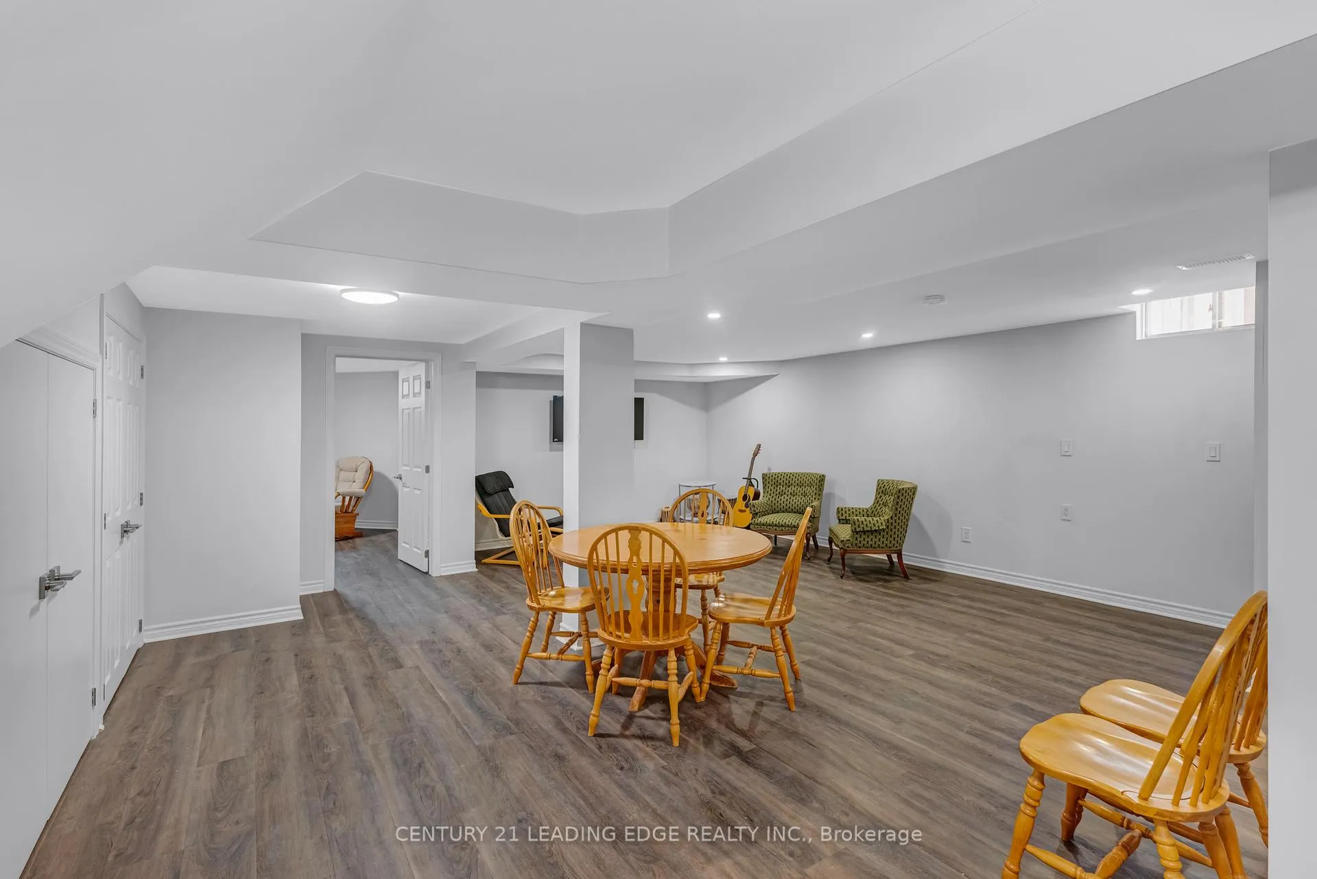 Photo 34 of 22 Havagal Crescent, Markham, Markville — HOMEH