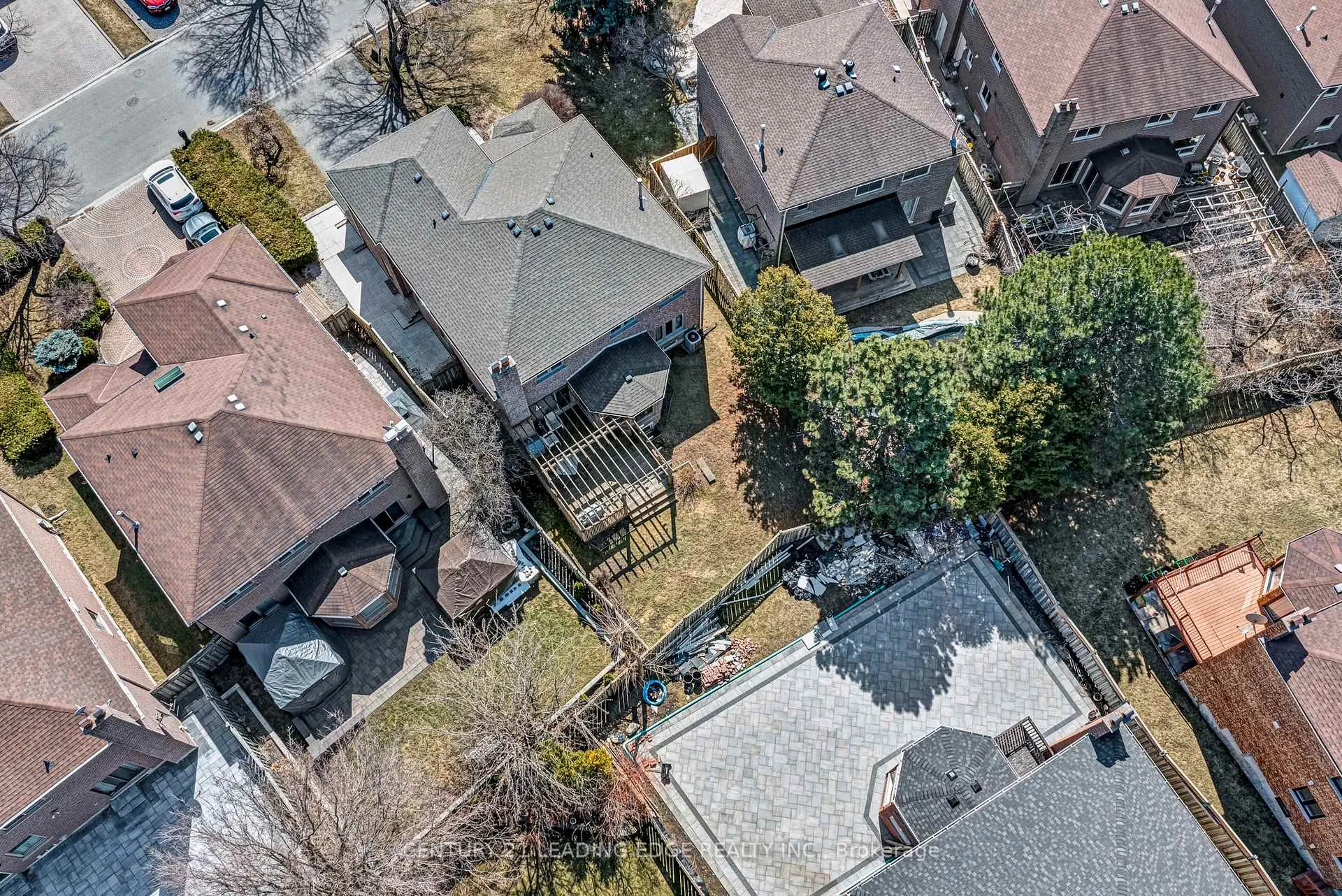 Photo 40 of 22 Havagal Crescent, Markham, Markville — HOMEH