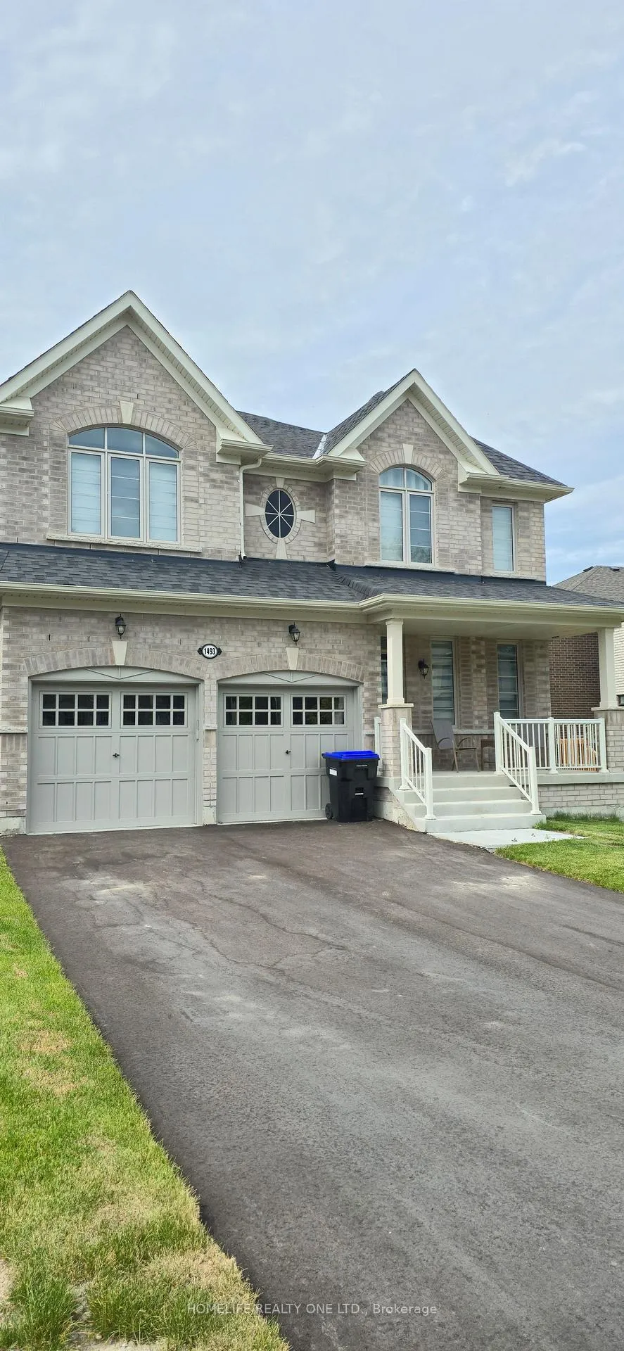 Photo 1 of 1493 Davis Loop S, Innisfil, Lefroy — HOMEH