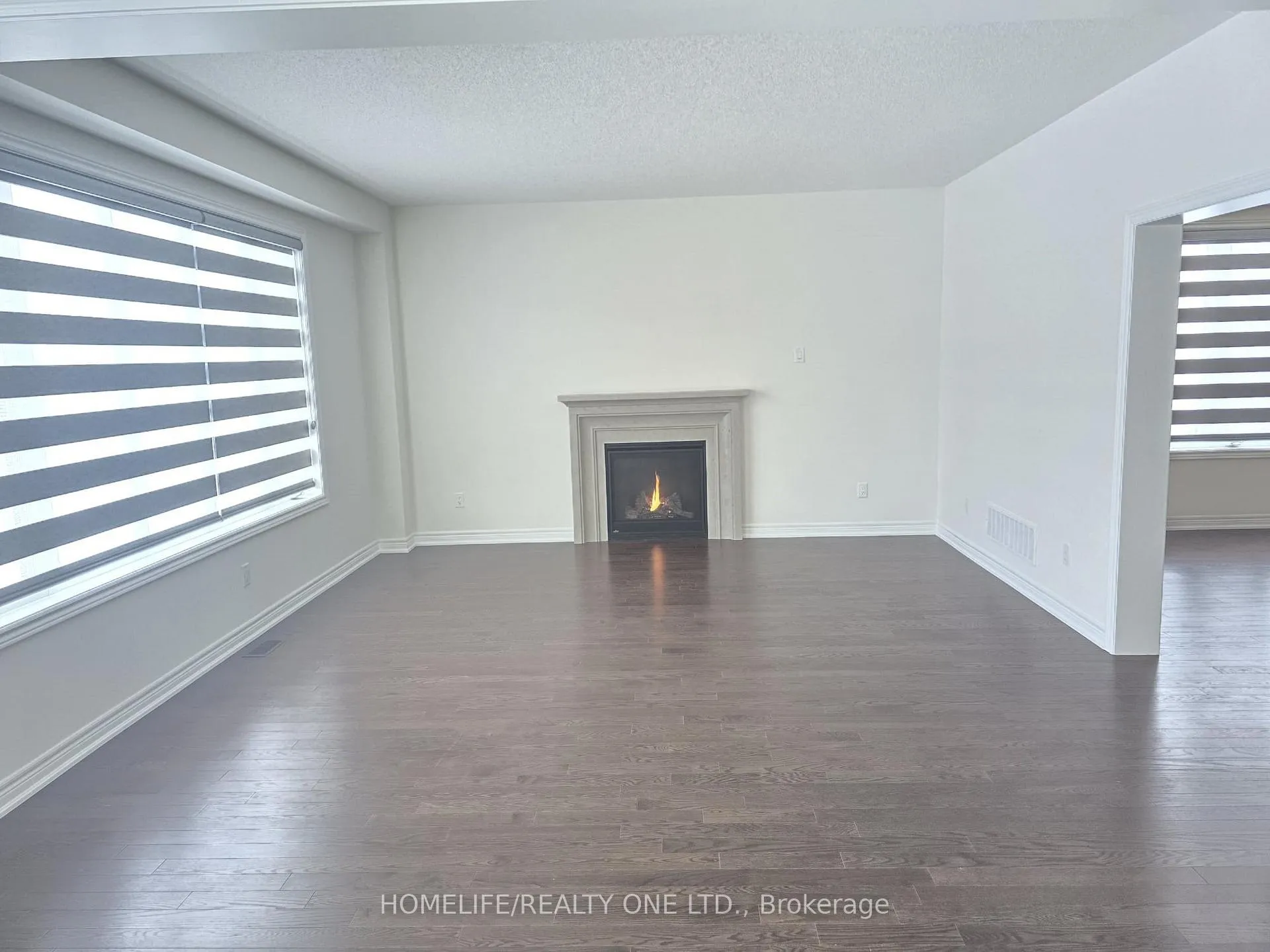 Photo 13 of 1493 Davis Loop S, Innisfil, Lefroy — HOMEH
