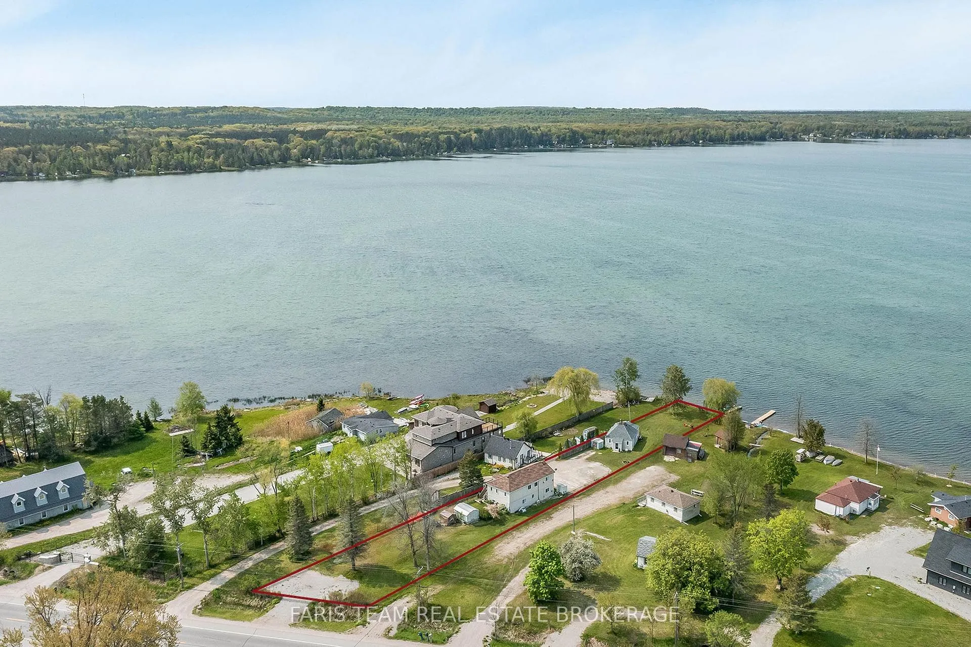 Photo 2 of 5632 Penetanguishene Road, Springwater, Elmvale — HOMEH
