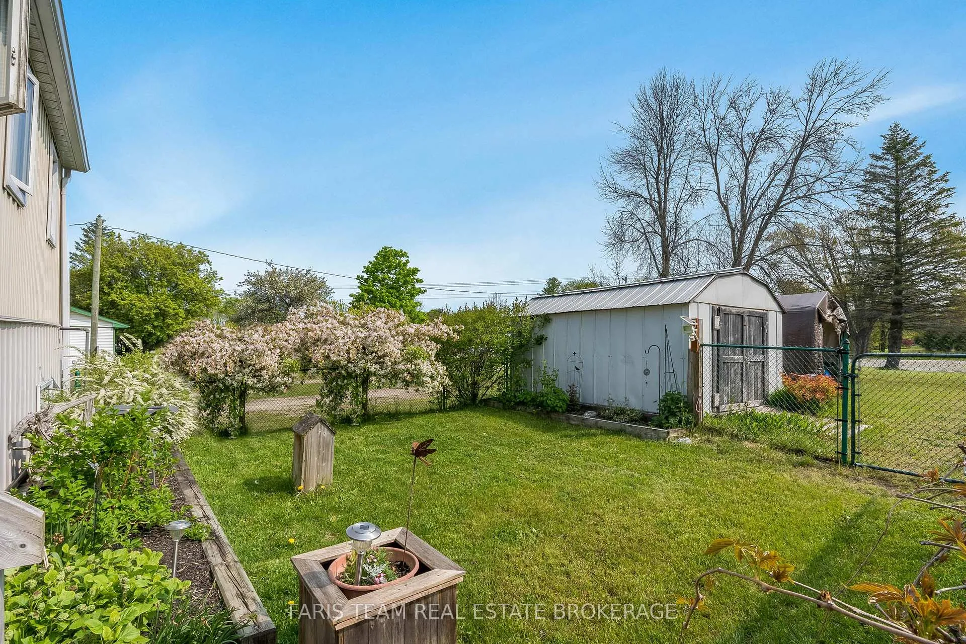 Photo 20 of 5632 Penetanguishene Road, Springwater, Elmvale — HOMEH