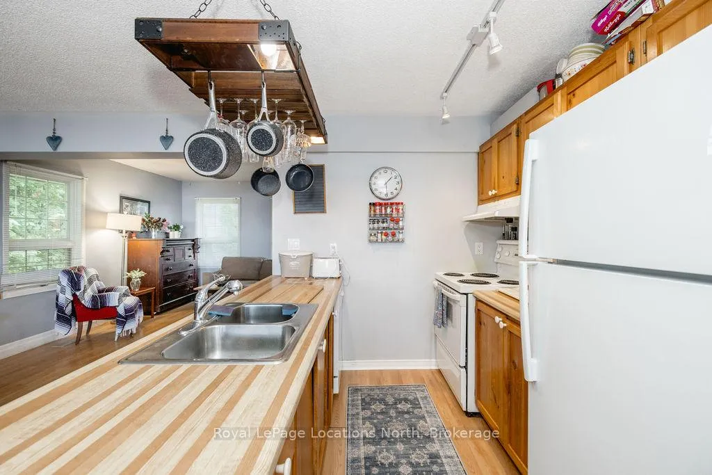 Photo 20 of 2222 Shore Lane, Wasaga Beach — HOMEH