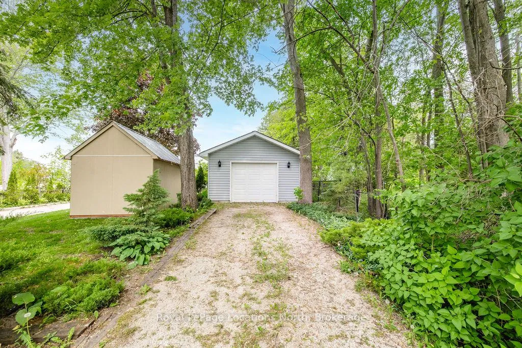 Photo 31 of 2222 Shore Lane, Wasaga Beach — HOMEH