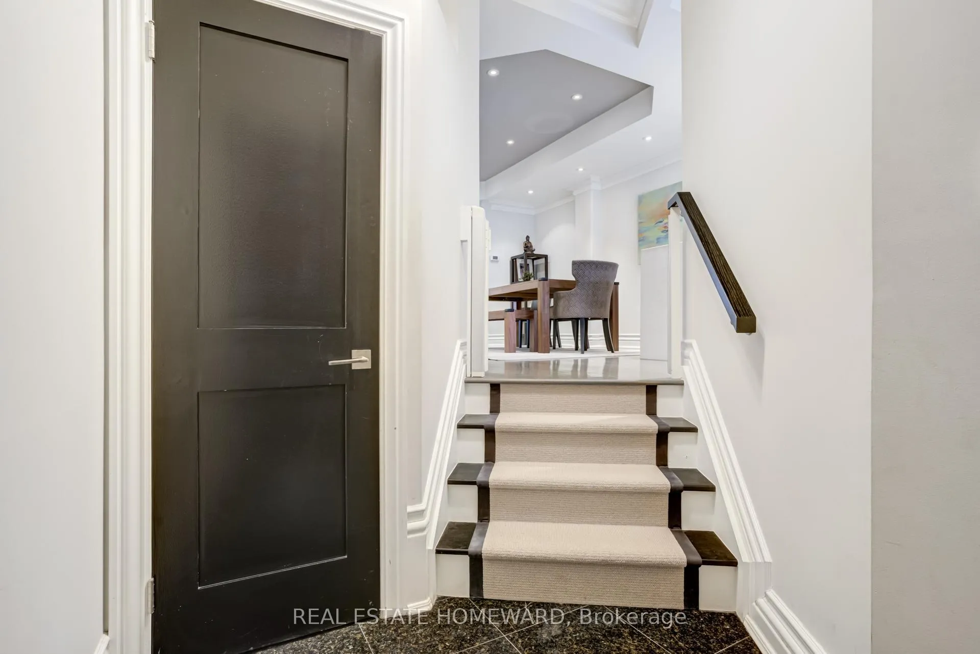 Photo 11 of 15C Alcorn Avenue, Toronto, Yonge-St. Clair — HOMEH