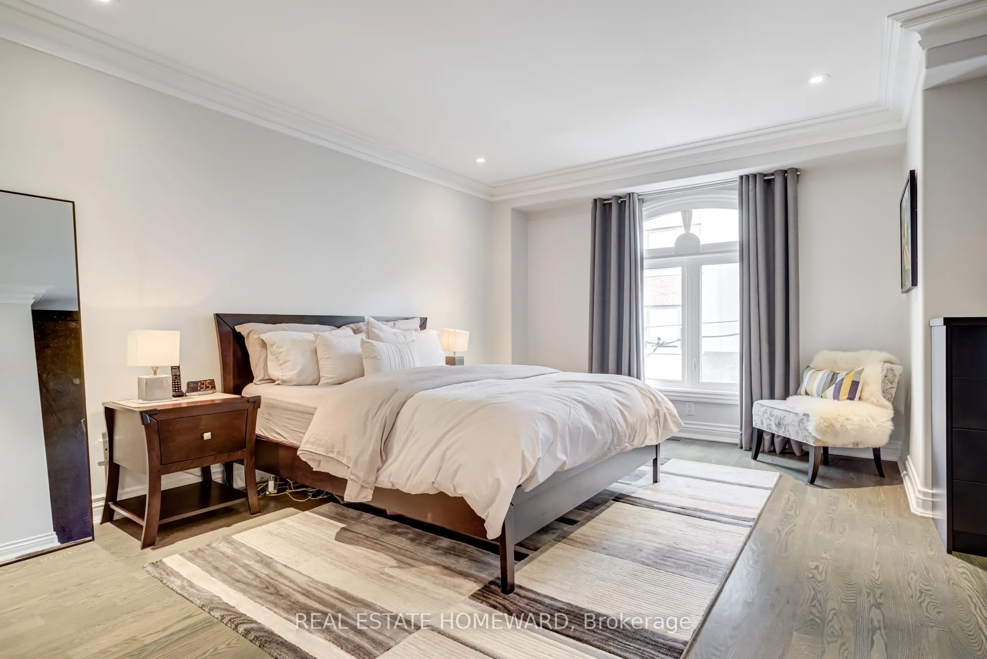 Photo 13 of 15C Alcorn Avenue, Toronto, Yonge-St. Clair — HOMEH