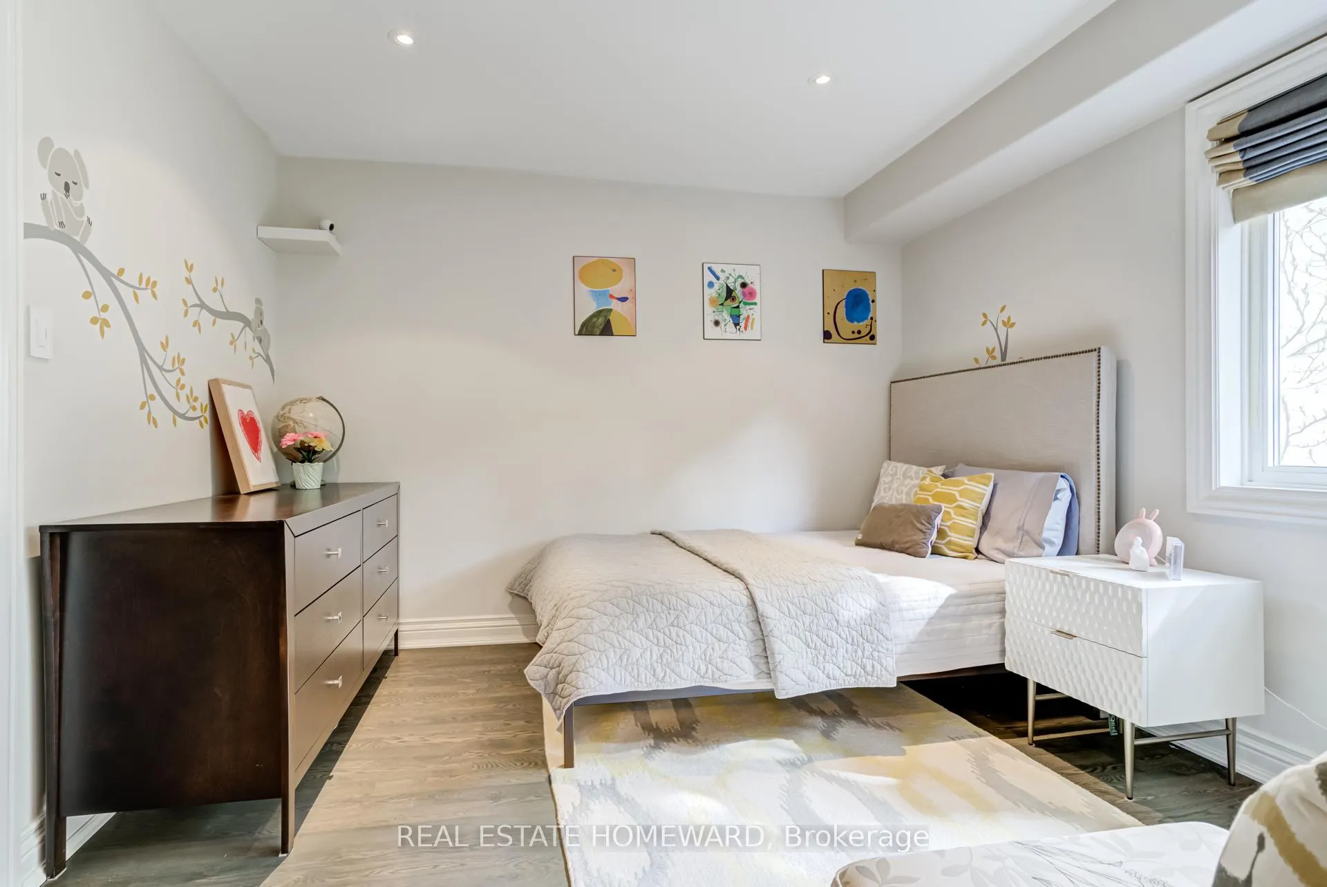 Photo 18 of 15C Alcorn Avenue, Toronto, Yonge-St. Clair — HOMEH