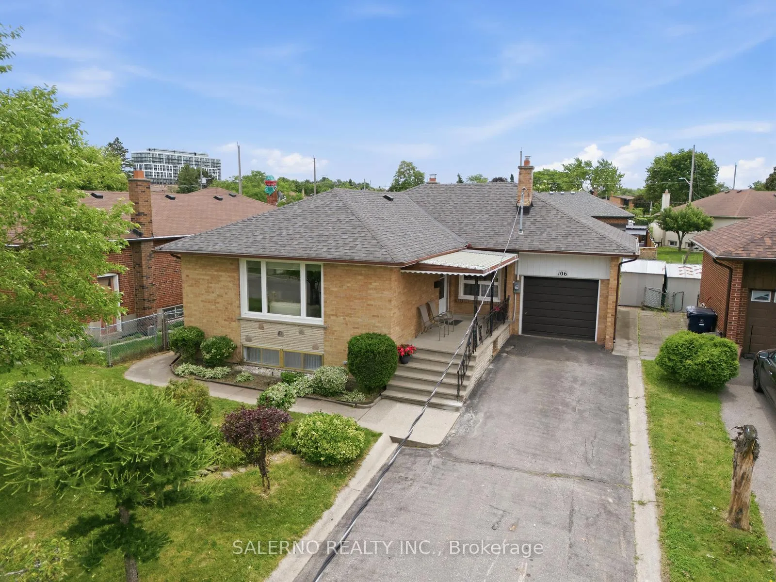 Photo 1 of 106 Whitburn Crescent, North York, Downsview-Roding-CFB — HOMEH