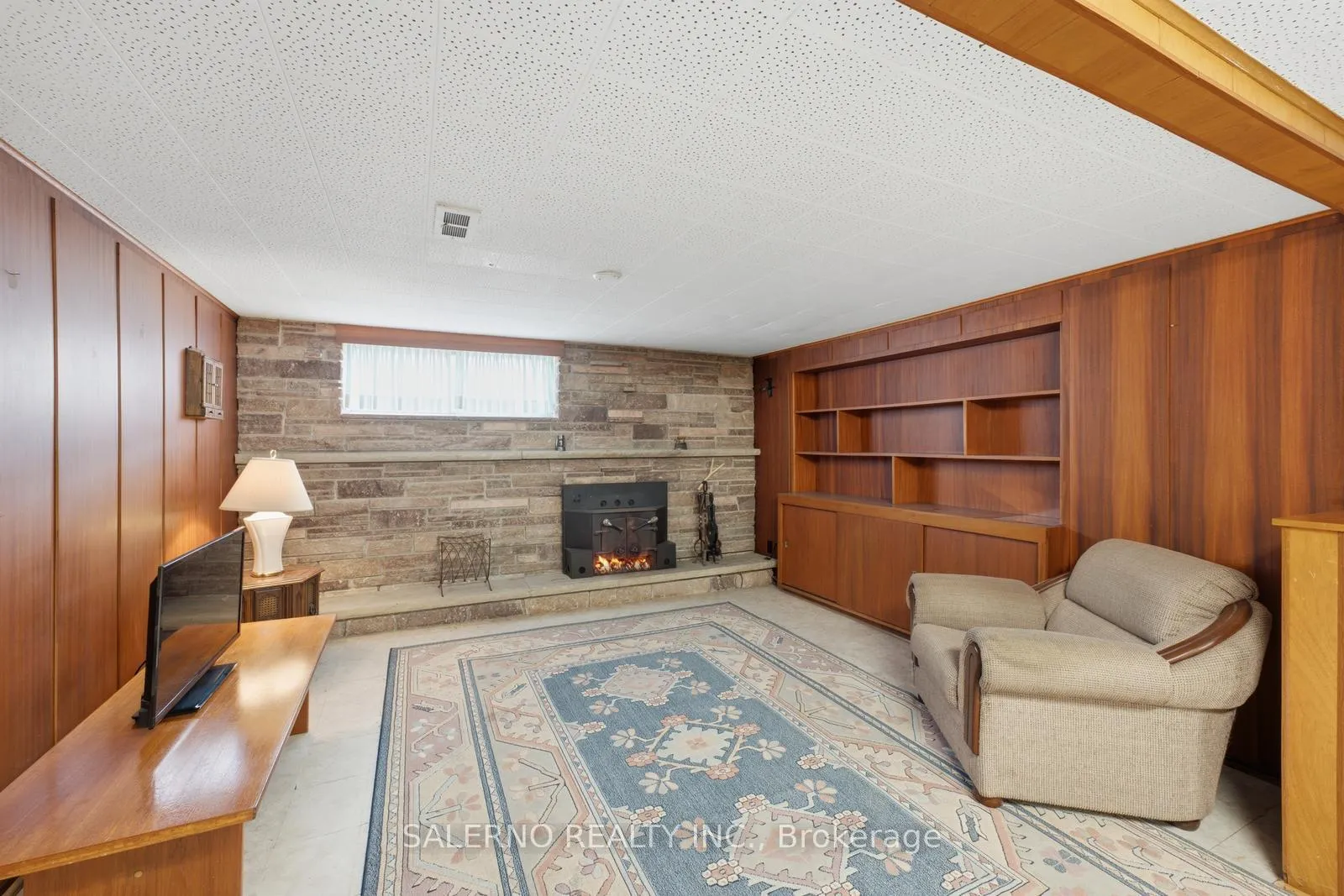 Photo 26 of 106 Whitburn Crescent, North York, Downsview-Roding-CFB — HOMEH