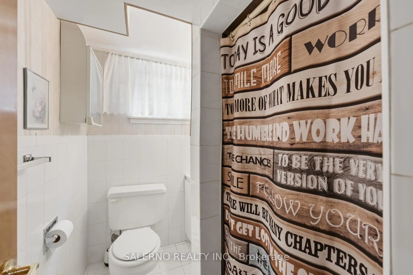 Photo 32 of 106 Whitburn Crescent, North York, Downsview-Roding-CFB — HOMEH