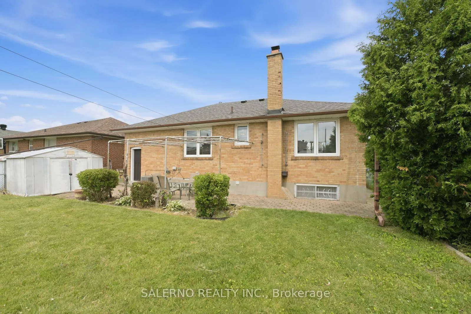 Photo 41 of 106 Whitburn Crescent, North York, Downsview-Roding-CFB — HOMEH