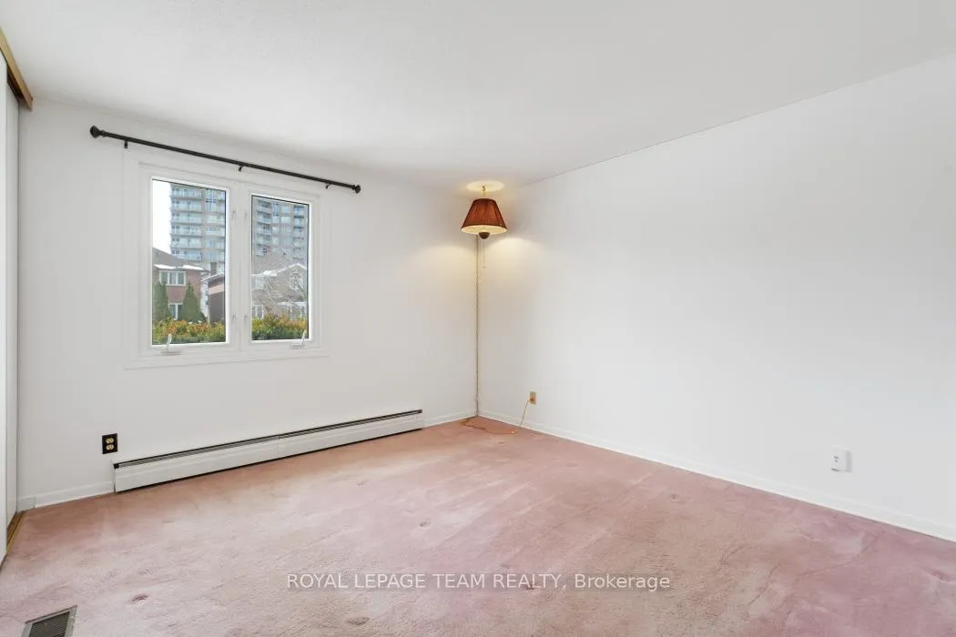 Photo 21 of 15 Overlake Drive, Ottawa, Borden Farm/Stewart Farm/Carleton Heights/Parkwood Hills — HOMEH