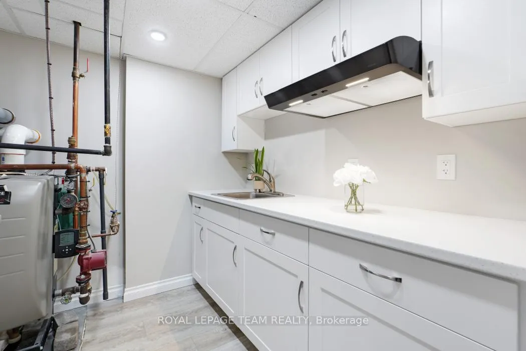 Photo 28 of 15 Overlake Drive, Ottawa, Borden Farm/Stewart Farm/Carleton Heights/Parkwood Hills — HOMEH