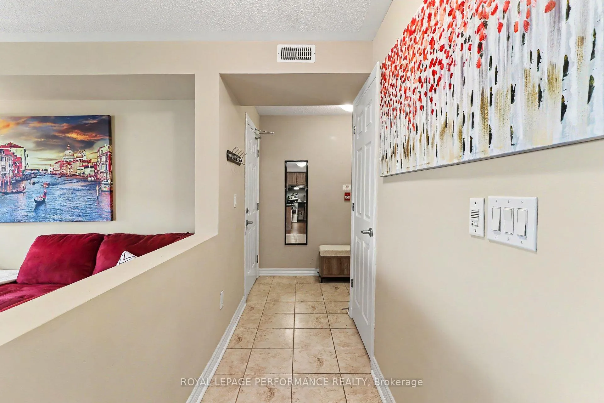Photo 21 of Unit 3, 115 Bluestone Private, Ottawa, Avalon West — HOMEH