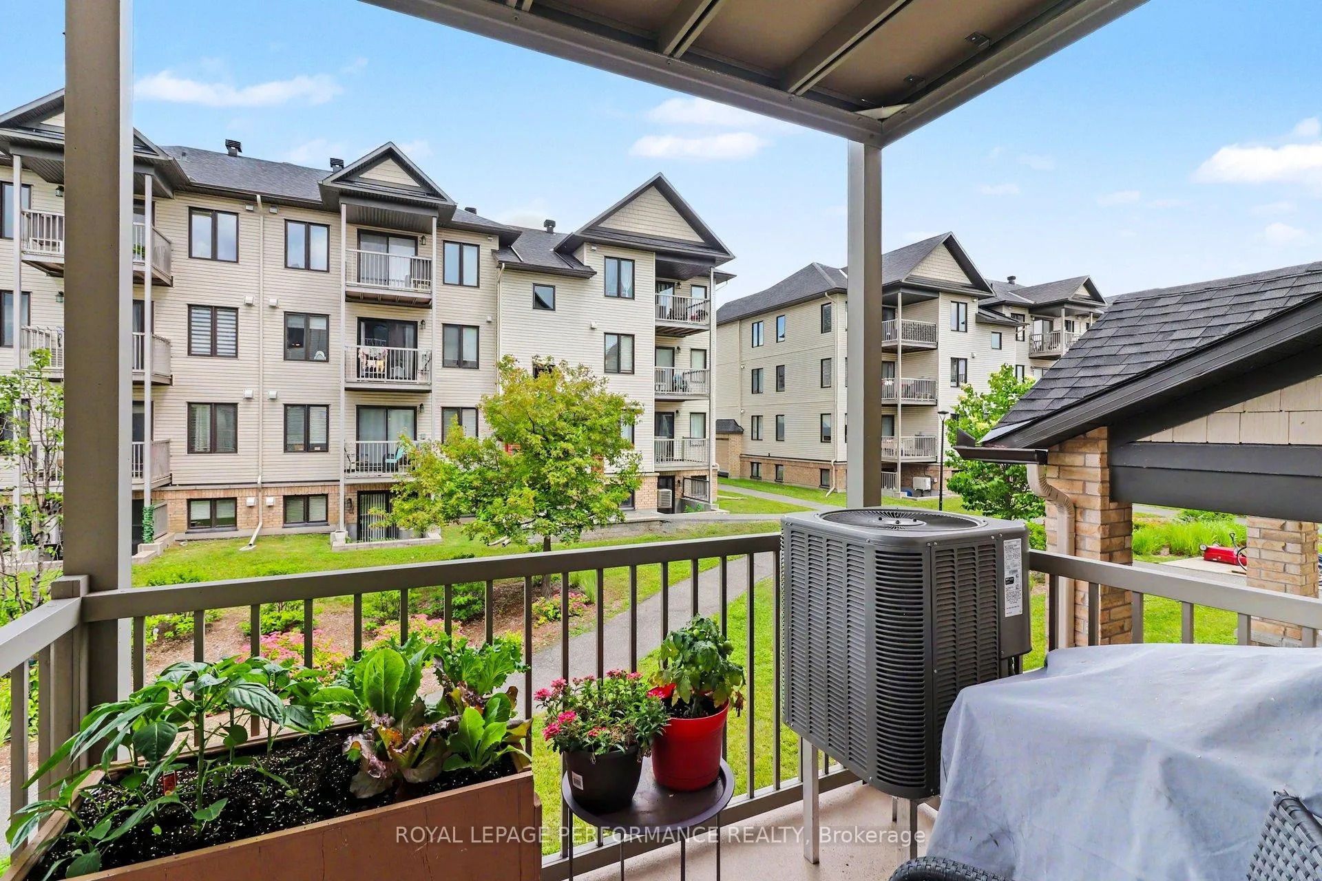 Photo 24 of Unit 3, 115 Bluestone Private, Ottawa, Avalon West — HOMEH