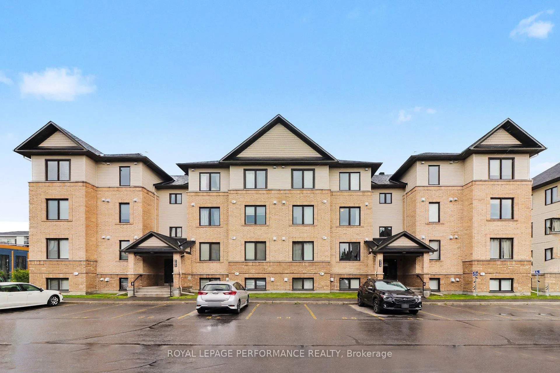 Photo 26 of Unit 3, 115 Bluestone Private, Ottawa, Avalon West — HOMEH