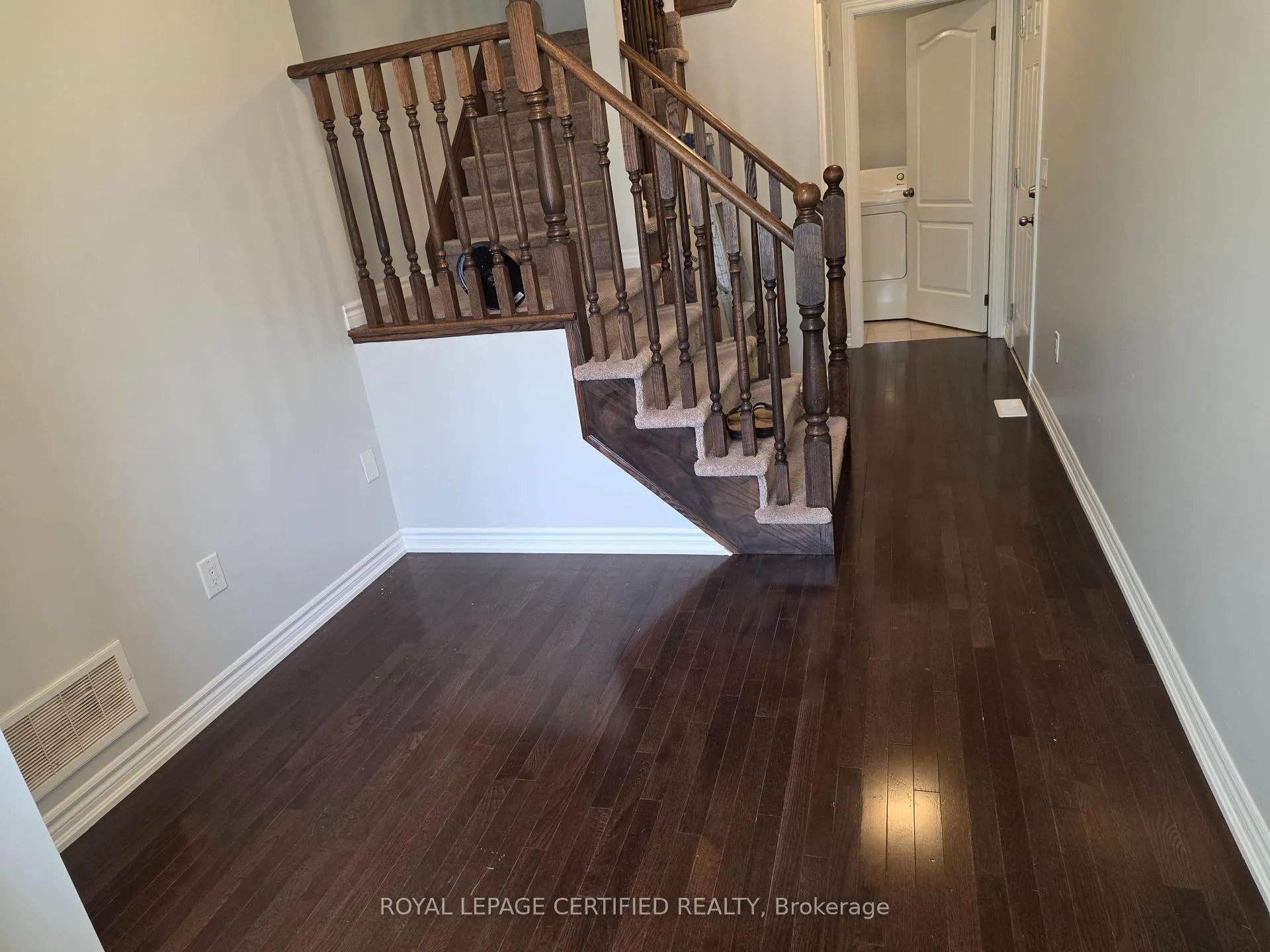 Photo 4 of 16 Cosbury Lane, Caledon, Rural Caledon — HOMEH