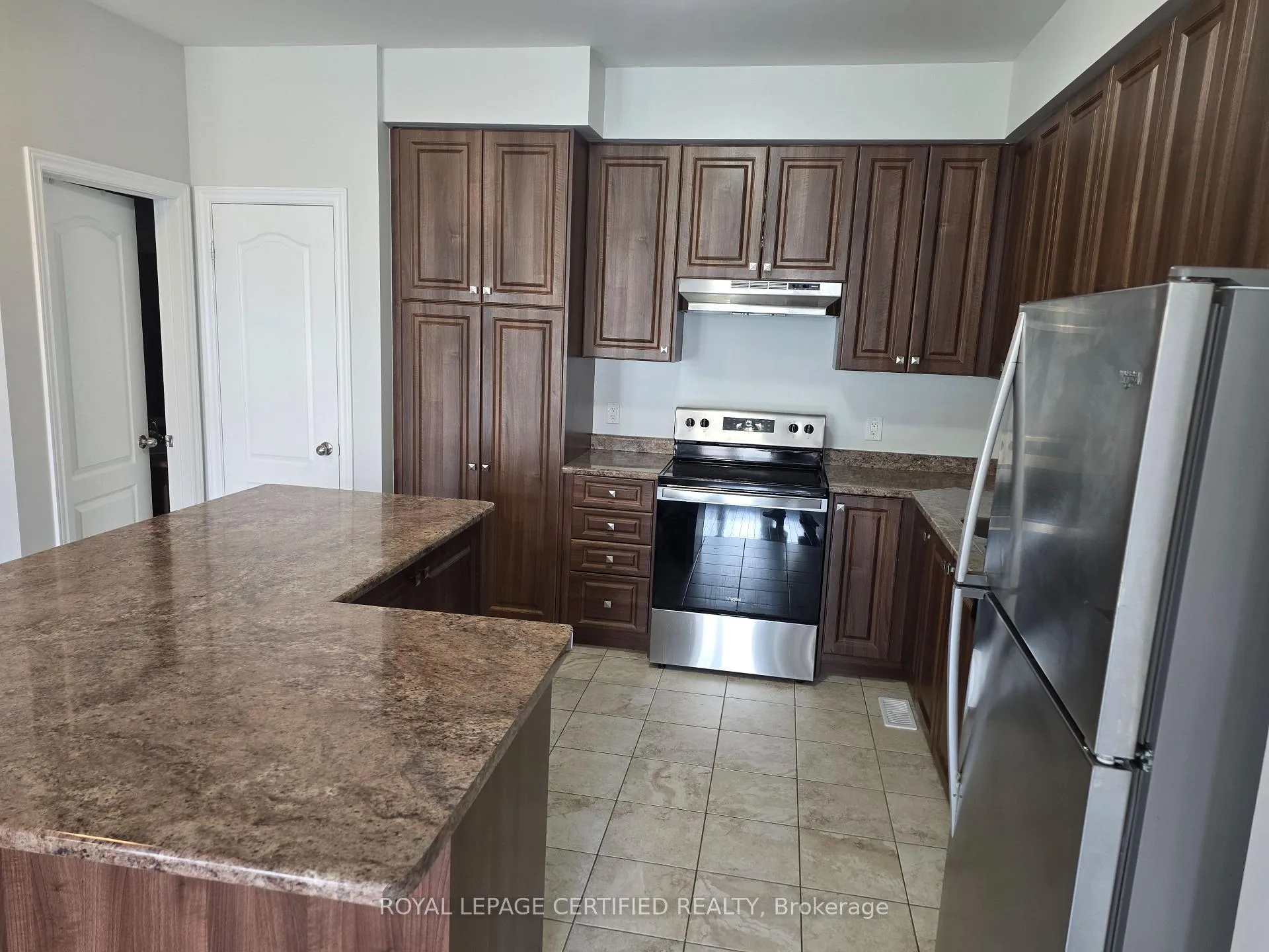 Photo 10 of 16 Cosbury Lane, Caledon, Rural Caledon — HOMEH