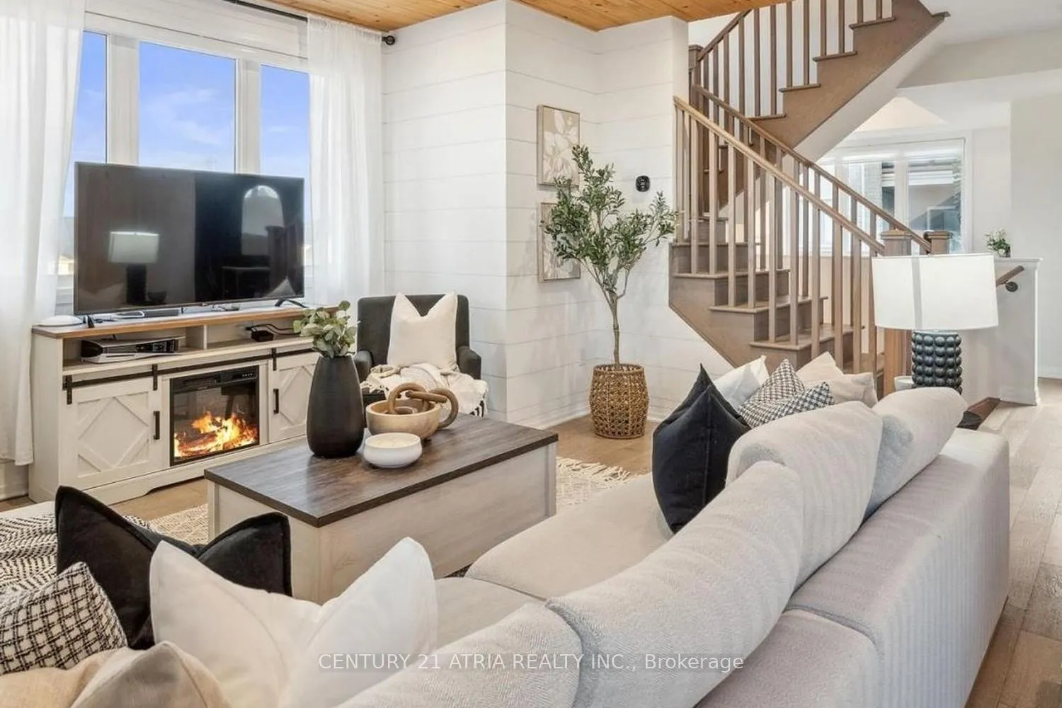 Photo 1 of Unit 602, 1148 Dragonfly Avenue, Pickering, Rural Pickering — HOMEH