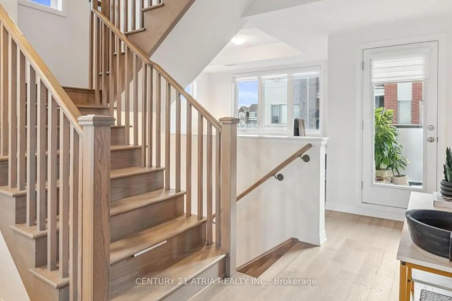 Photo 11 of Unit 602, 1148 Dragonfly Avenue, Pickering, Rural Pickering — HOMEH