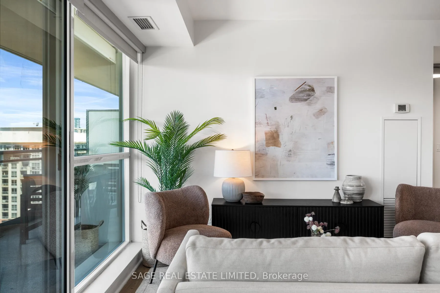 Photo 8 of Unit 1608, 100 Western Battery Road, Toronto, Niagara — HOMEH