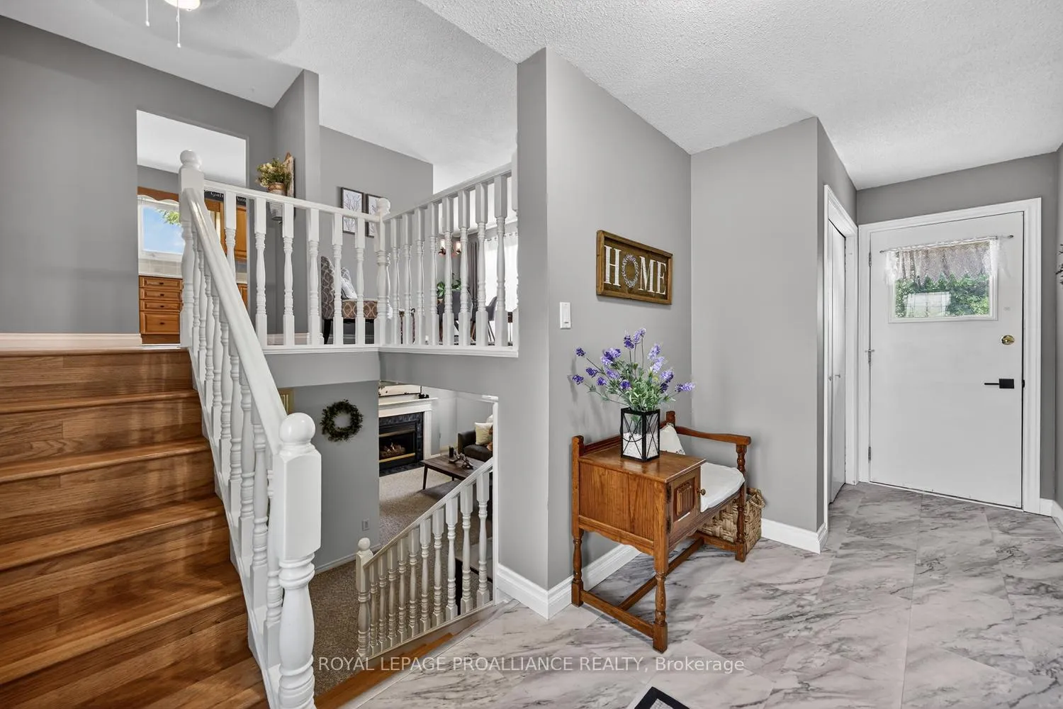Photo 6 of 57 Cambridge Crescent, Brockville, Brockville — HOMEH