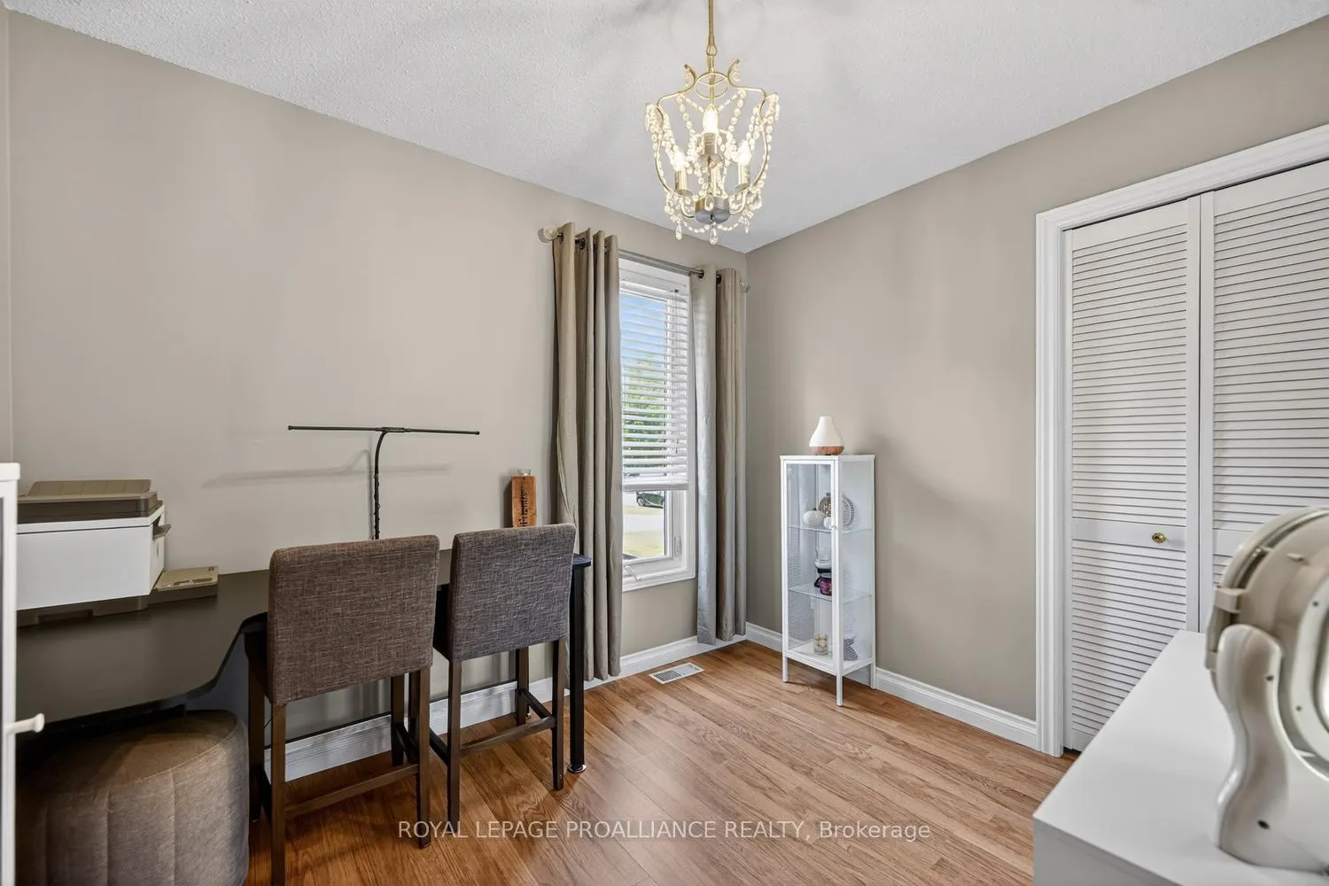 Photo 18 of 57 Cambridge Crescent, Brockville, Brockville — HOMEH