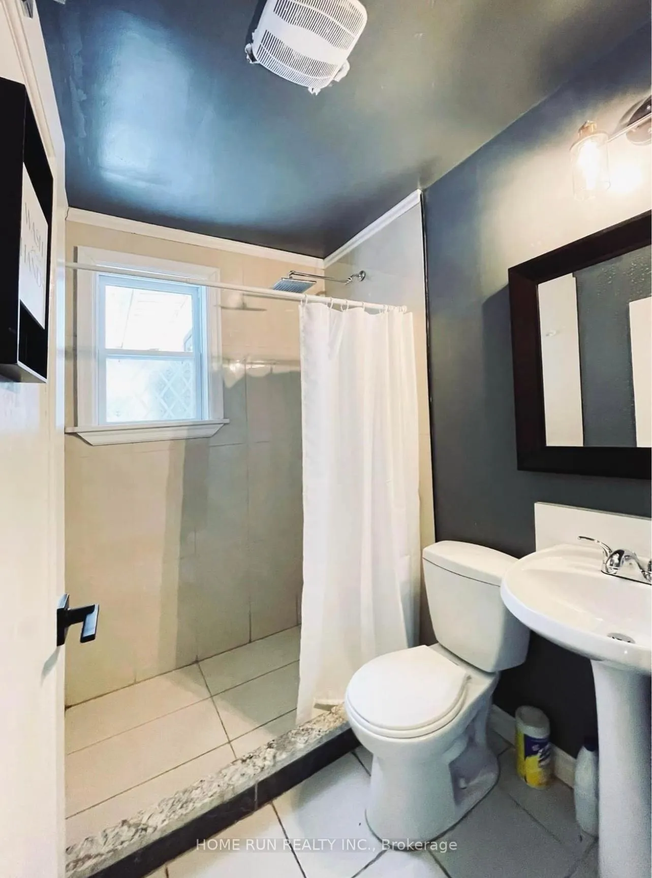 Photo 6 of 378 Enfield Avenue, Ottawa, Vanier — HOMEH