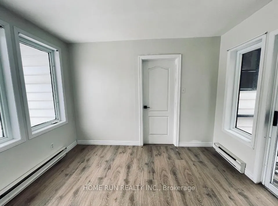 Photo 26 of 378 Enfield Avenue, Ottawa, Vanier — HOMEH