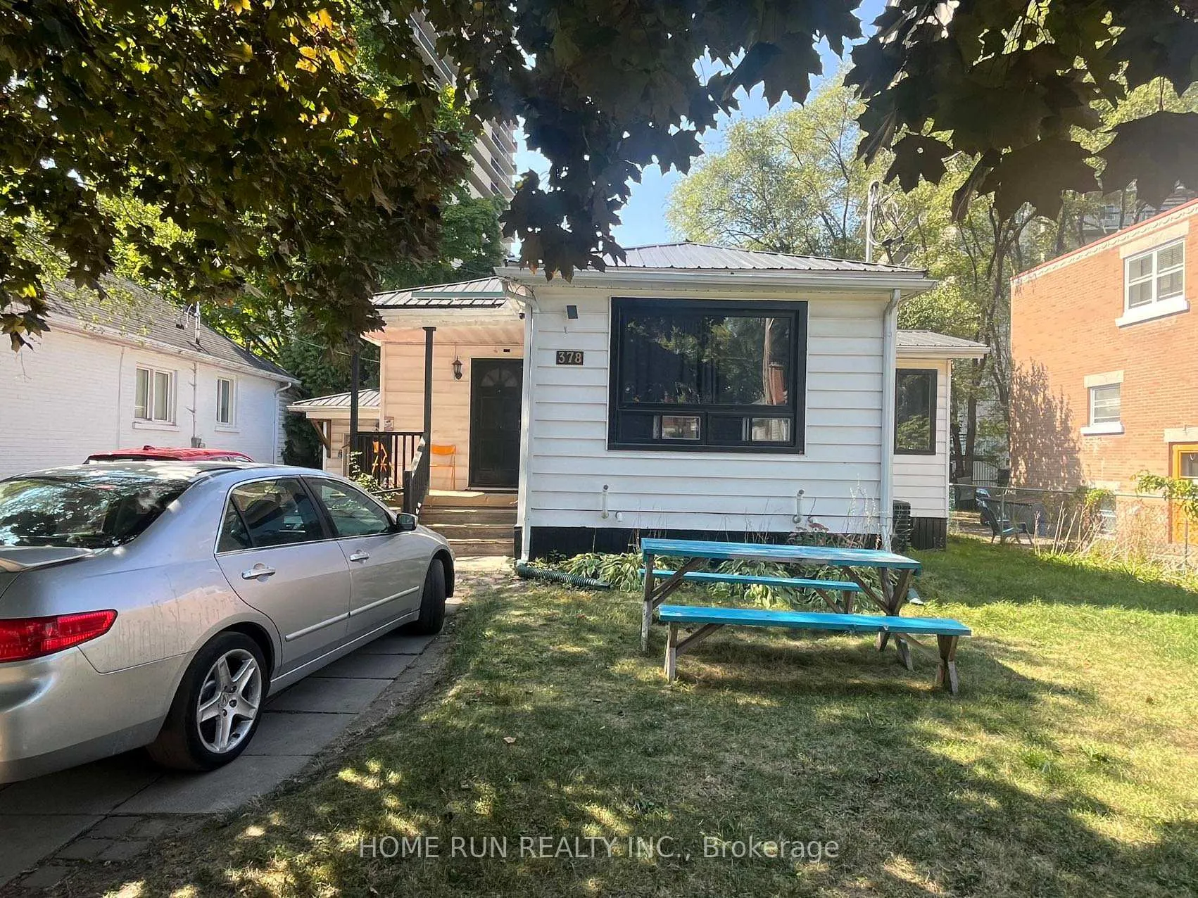 Photo 30 of 378 Enfield Avenue, Ottawa, Vanier — HOMEH