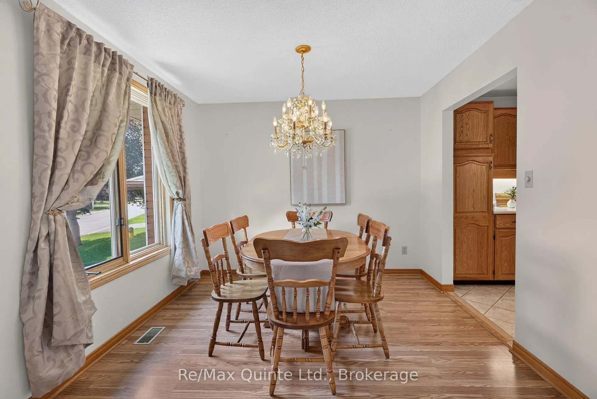 Photo 8 of 83 Parkview Heights, Quinte West, Trenton Ward — HOMEH