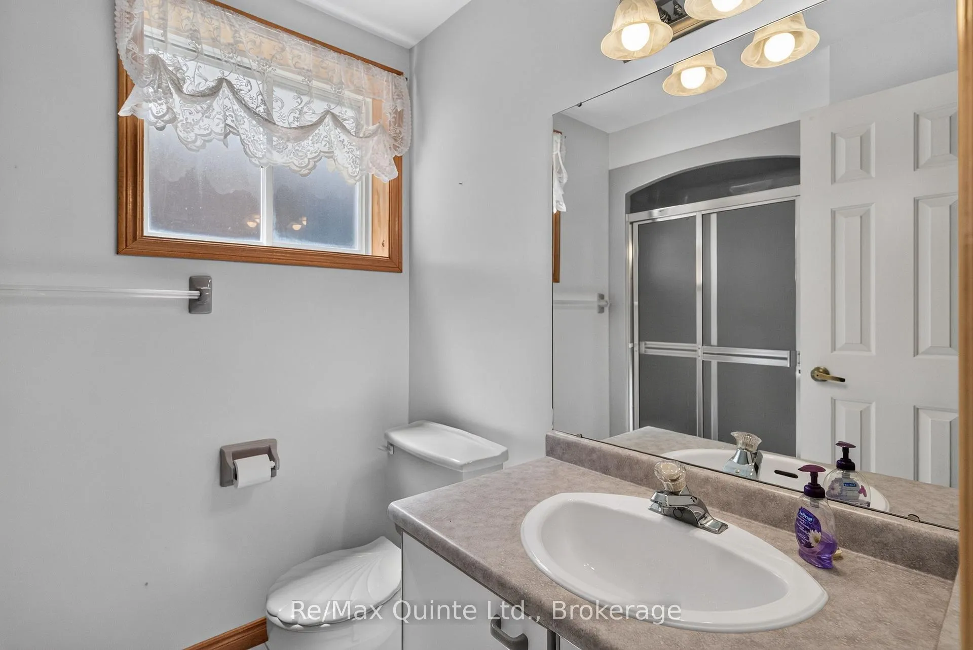 Photo 23 of 83 Parkview Heights, Quinte West, Trenton Ward — HOMEH
