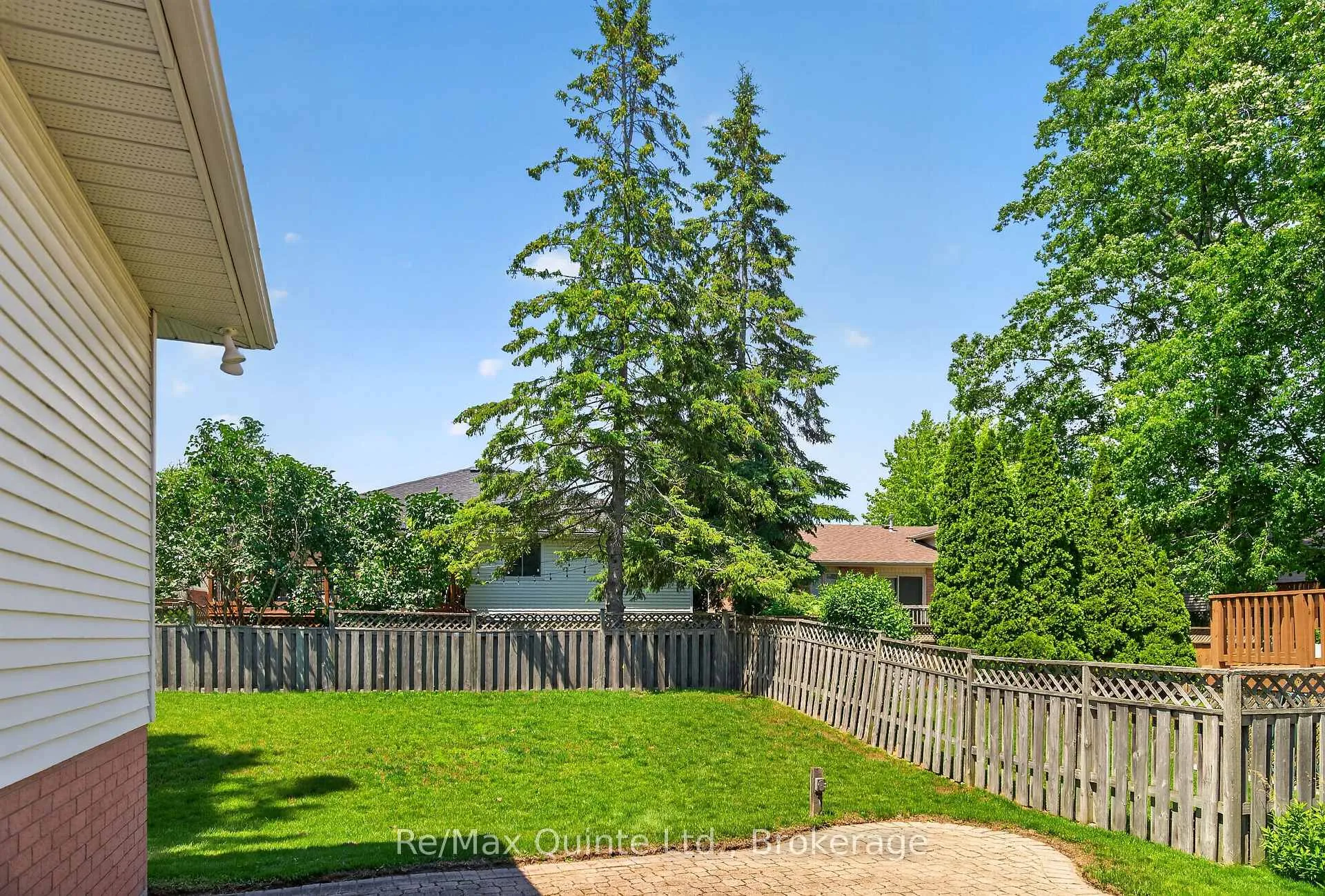 Photo 26 of 83 Parkview Heights, Quinte West, Trenton Ward — HOMEH