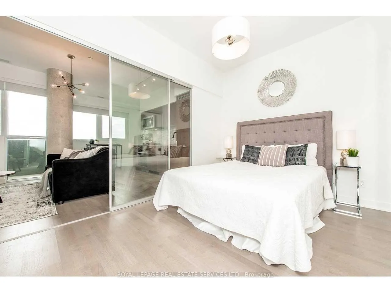 Photo 11 of Unit 418, 501 St Clair Avenue, Toronto, Casa Loma — HOMEH