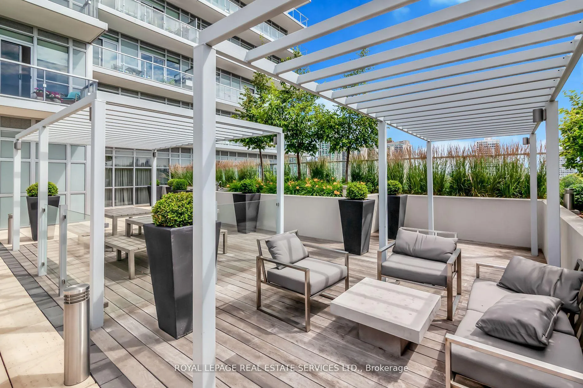Photo 24 of Unit 418, 501 St Clair Avenue, Toronto, Casa Loma — HOMEH