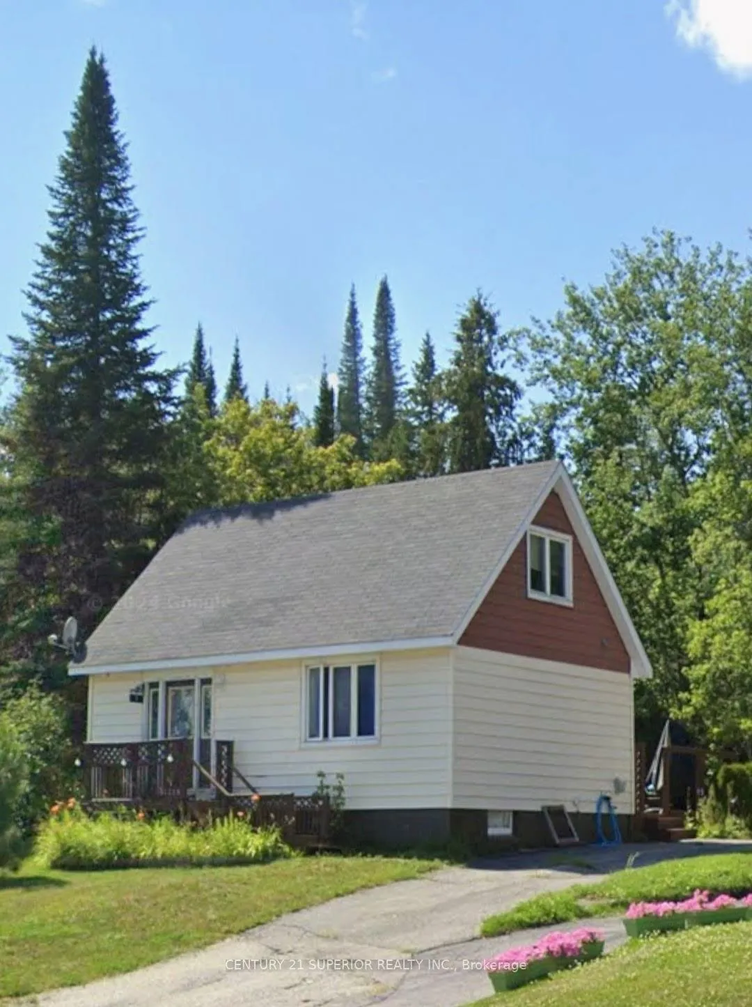 Photo 2 of 7 Essa Place, Manitouwadge, TB-73 — HOMEH