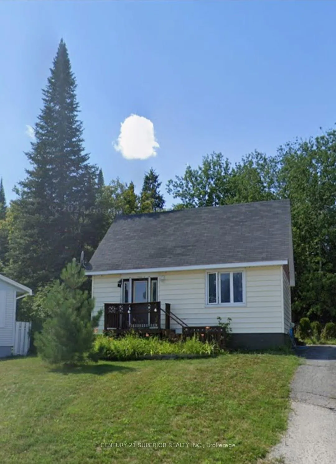 Photo 4 of 7 Essa Place, Manitouwadge, TB-73 — HOMEH