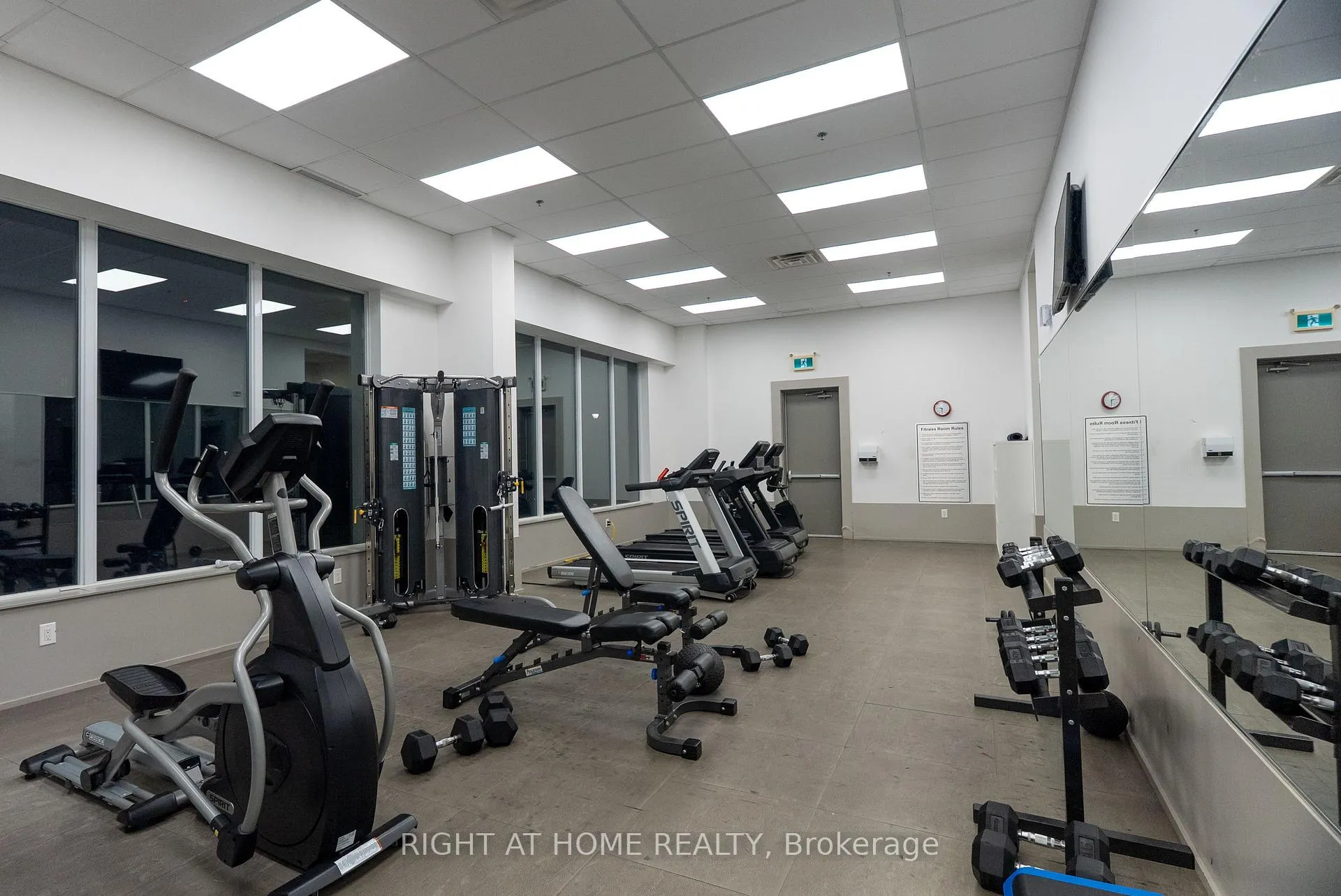 Photo 17 of Unit 313, 550 North Service Road, Grimsby, Grimsby Beach — HOMEH