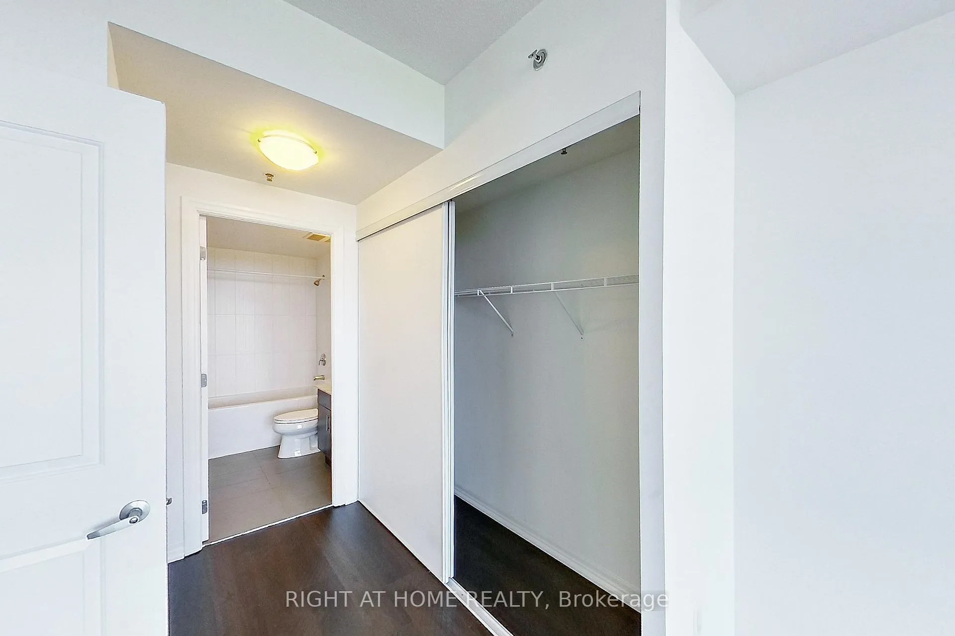 Photo 12 of Unit 807, 560 North Service Road, Grimsby, Grimsby Beach — HOMEH