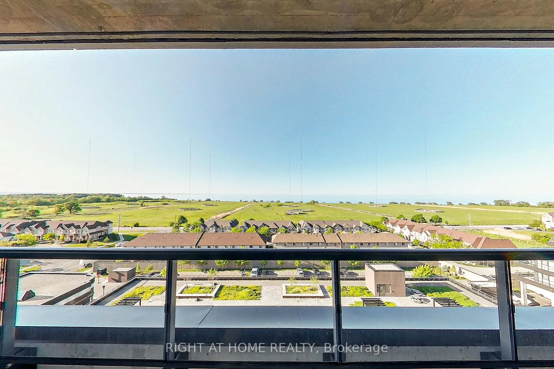 Photo 22 of Unit 807, 560 North Service Road, Grimsby, Grimsby Beach — HOMEH