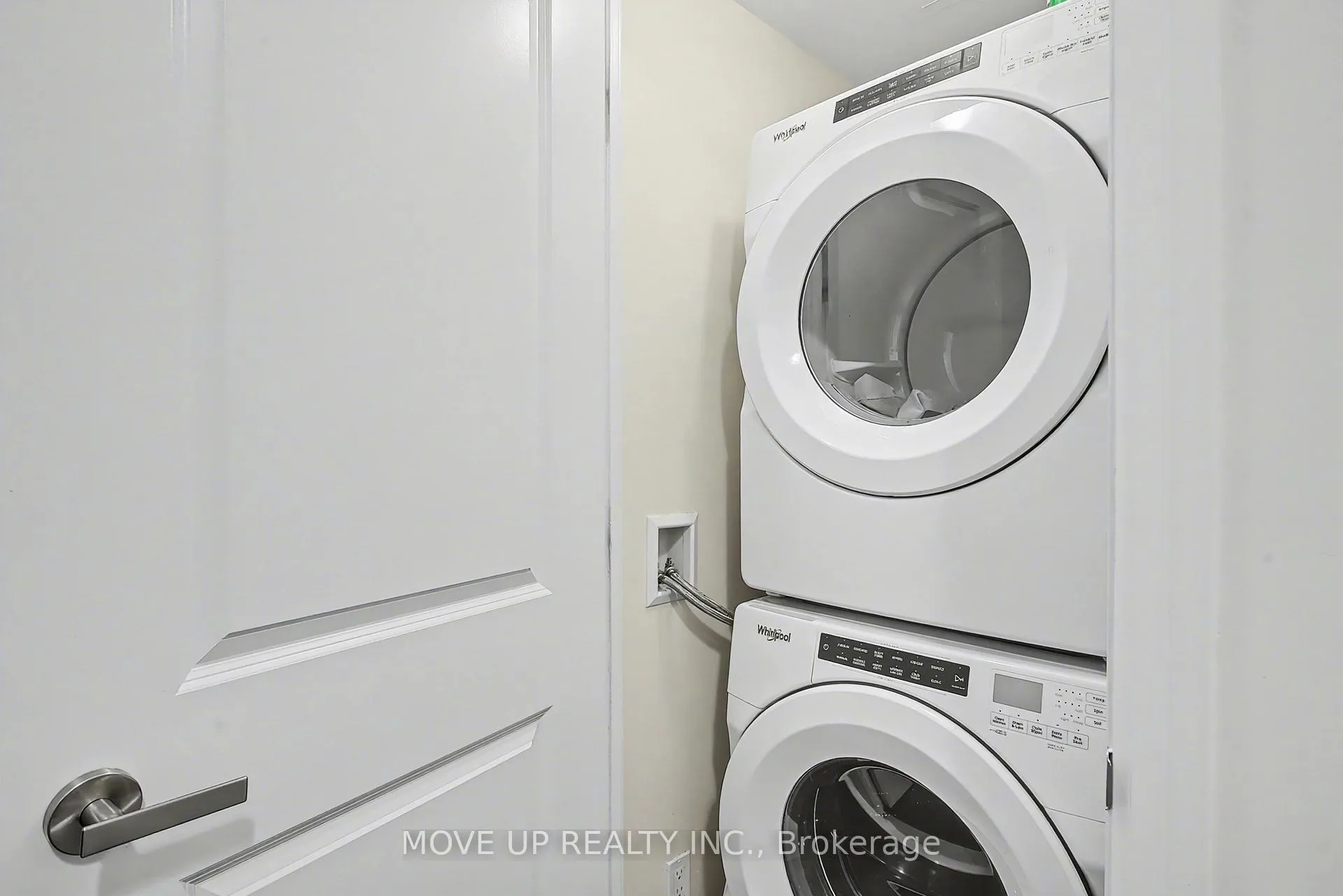 Photo 10 of Unit 1201, 9085 Jane Street, Vaughan, Concord — HOMEH