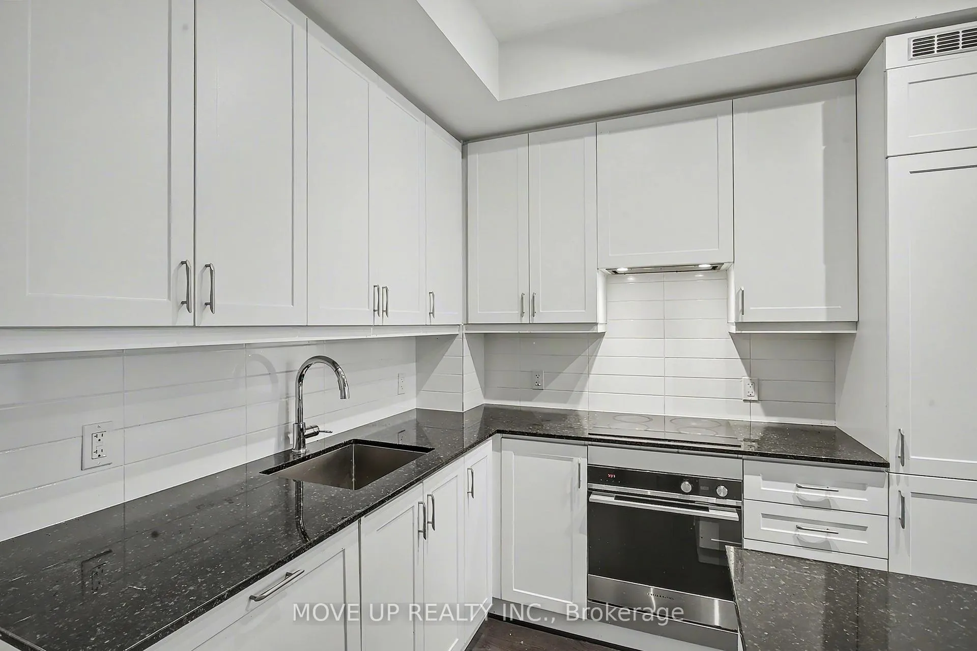 Photo 14 of Unit 1201, 9085 Jane Street, Vaughan, Concord — HOMEH