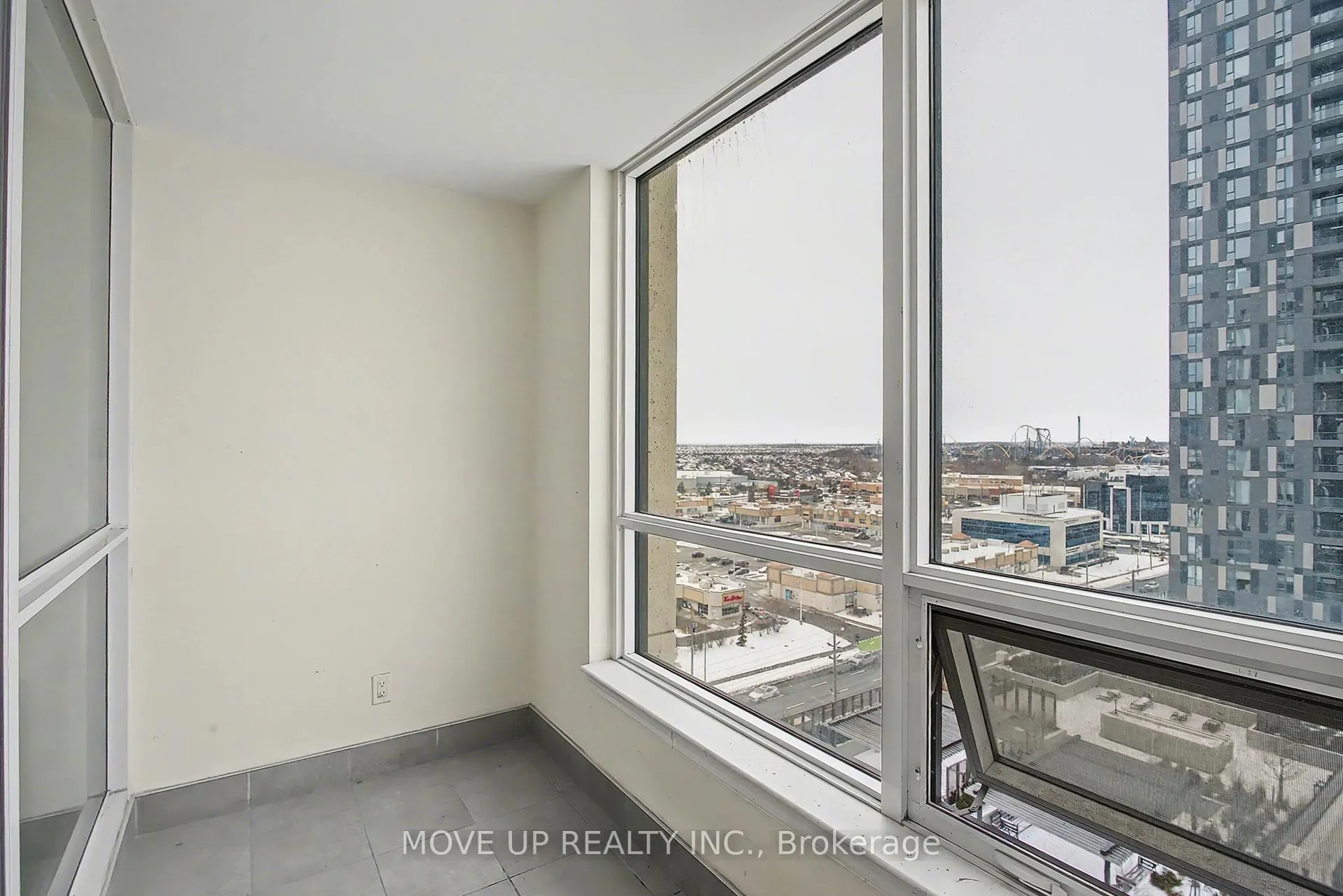 Photo 16 of Unit 1201, 9085 Jane Street, Vaughan, Concord — HOMEH