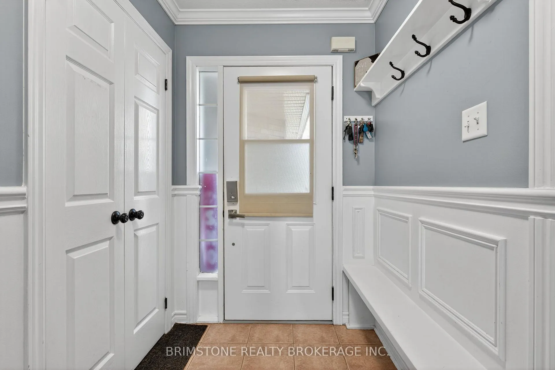 Photo 4 of 116 Bird Street, Barrie, Edgehill Drive — HOMEH