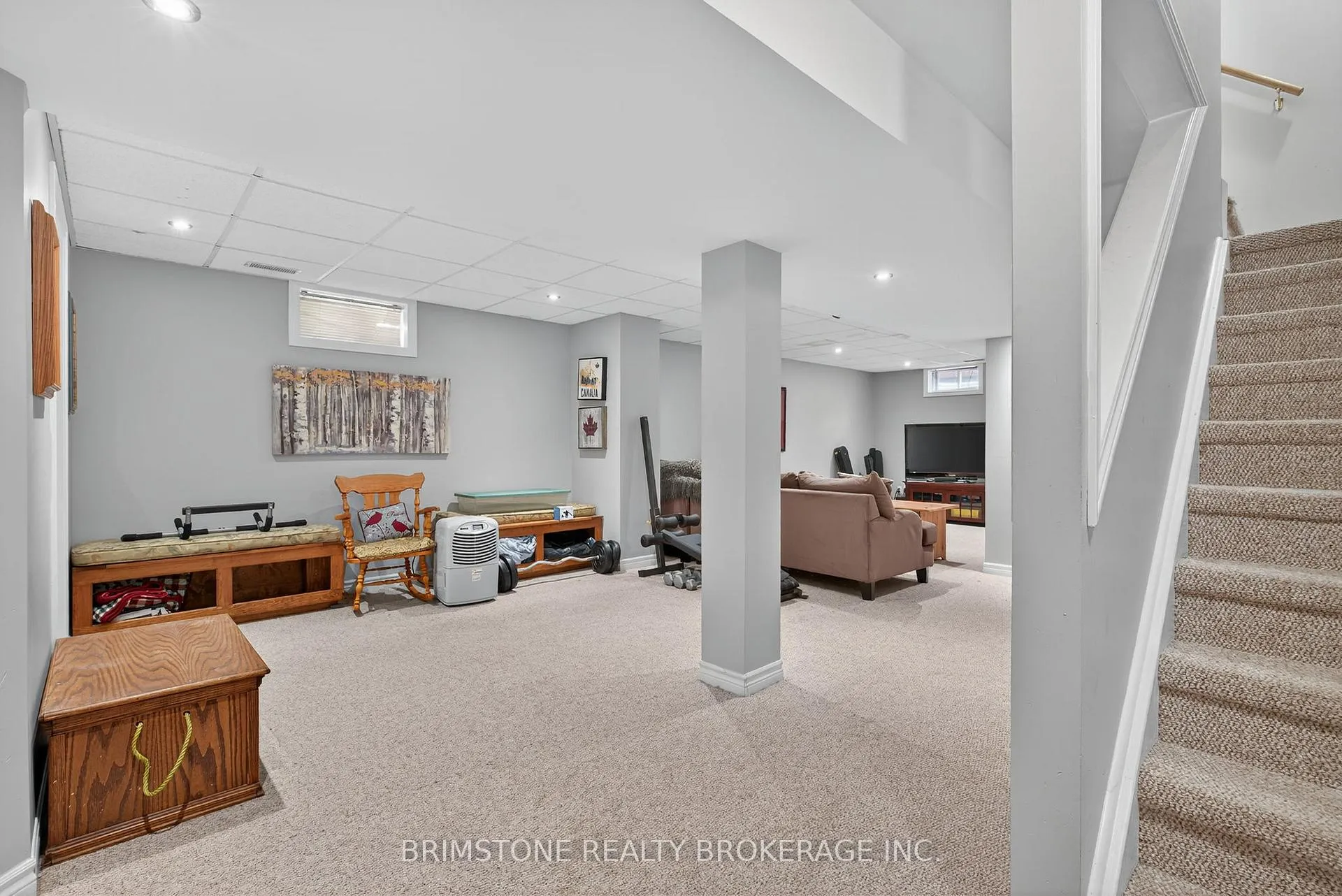 Photo 25 of 116 Bird Street, Barrie, Edgehill Drive — HOMEH