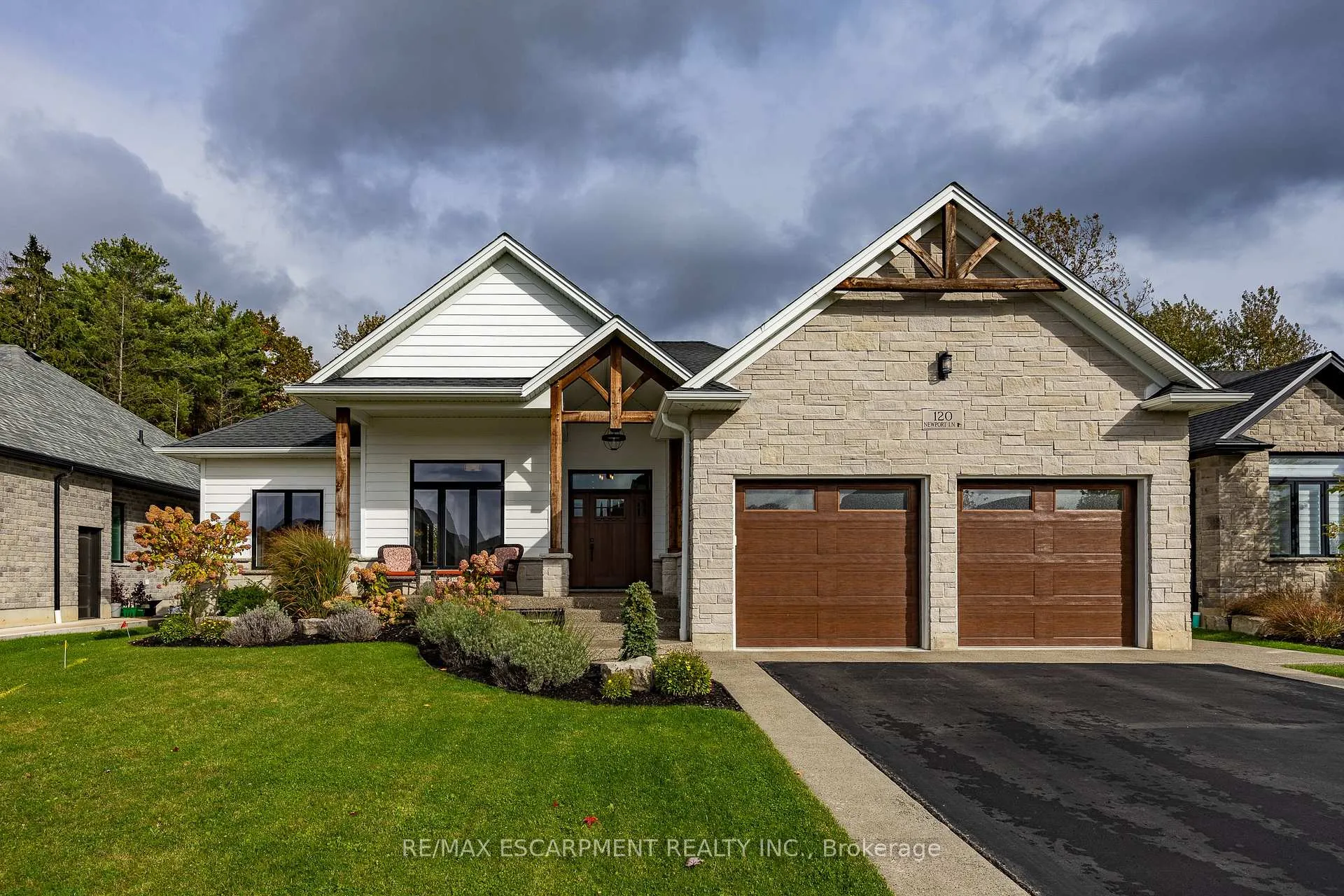 Front of 120 Newport Lane