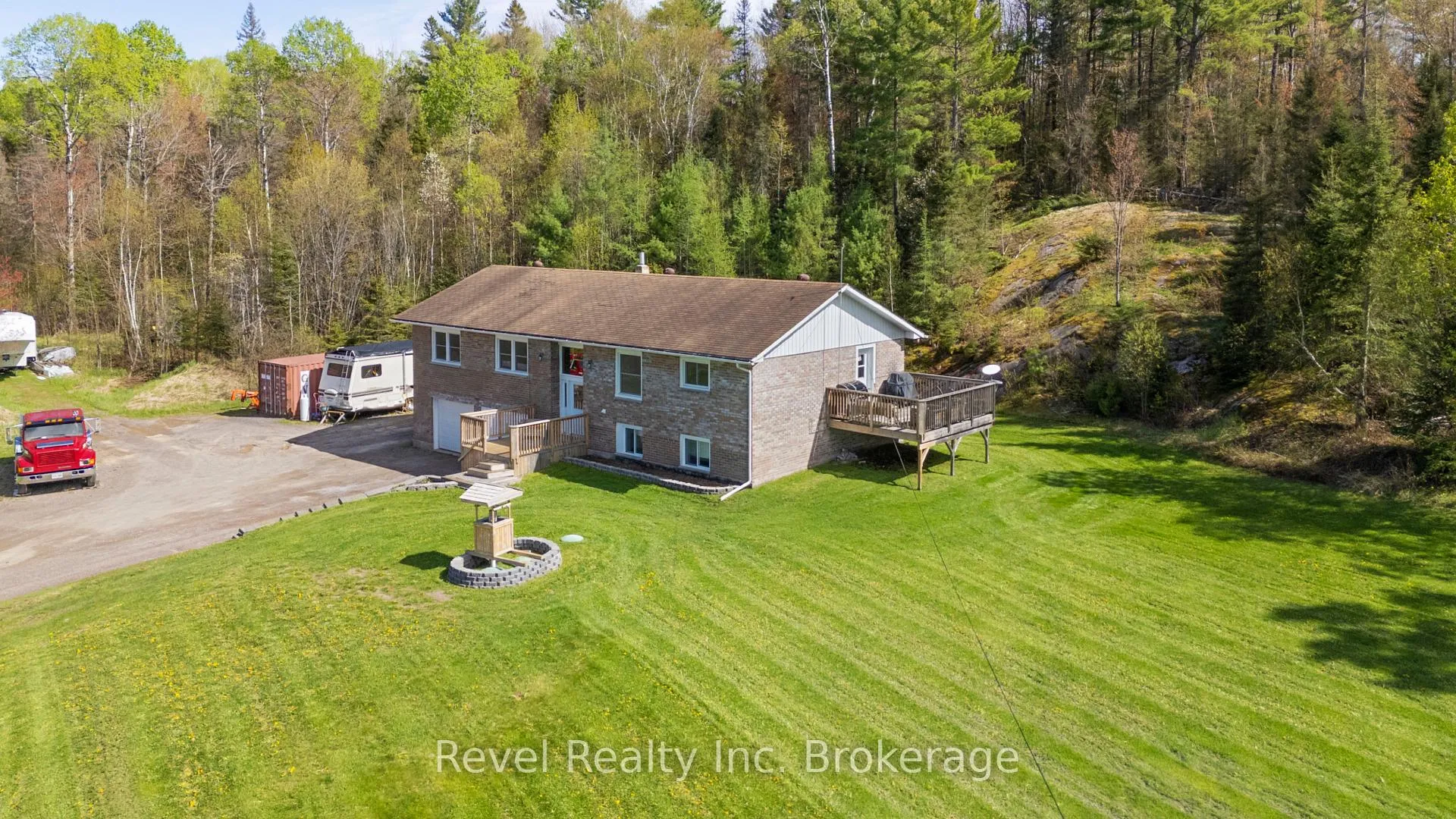 Photo 1 of 471 Lindquist Line, Powassan — HOMEH