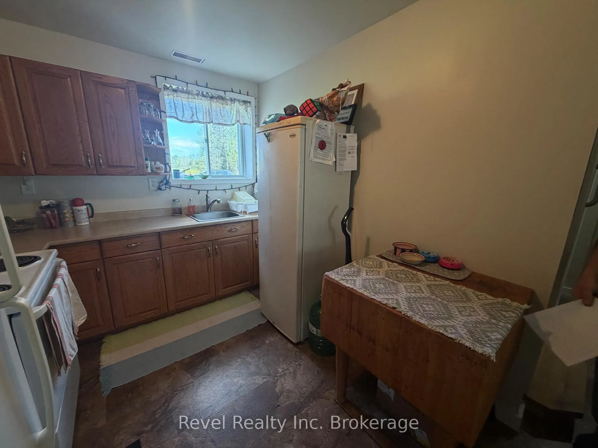 Photo 43 of 471 Lindquist Line, Powassan — HOMEH